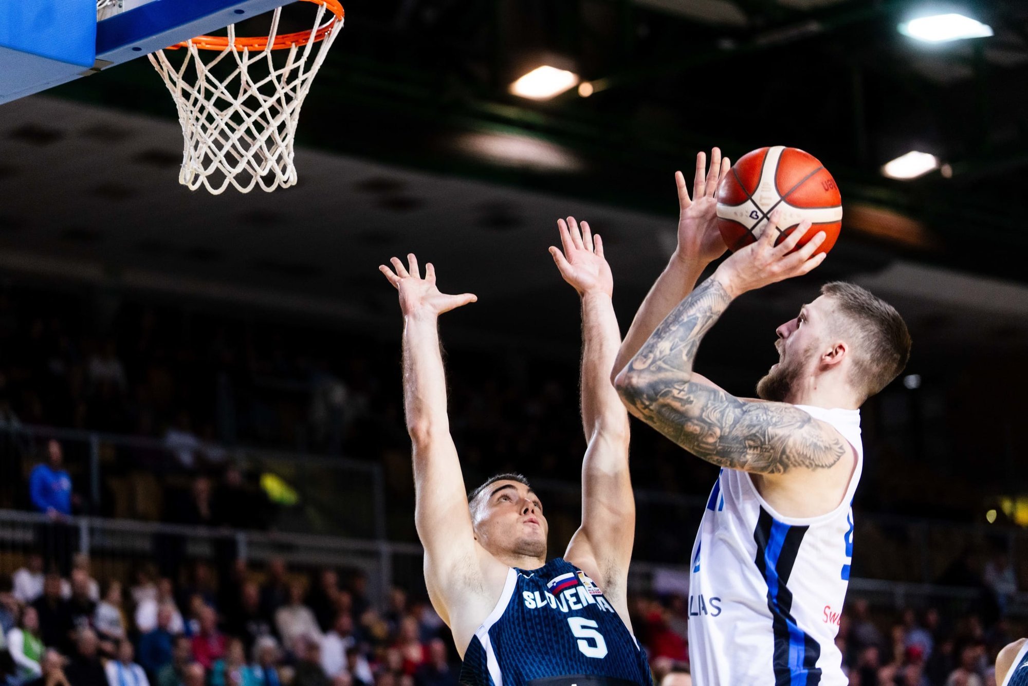 DELFI SLOVEENIAS | Karl Johan Lips A-koondise debüüdist: võitlesin Eesti eest. Ei saa häbisse jääda