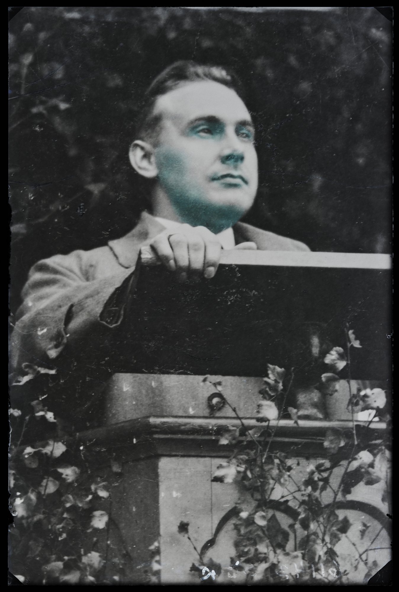 „Sirgu mälestused oleksid Pätsi režiimi jaoks ebamugavad olnud.“ Mida uut on välja selgitatud vapside juhi surma kohta?