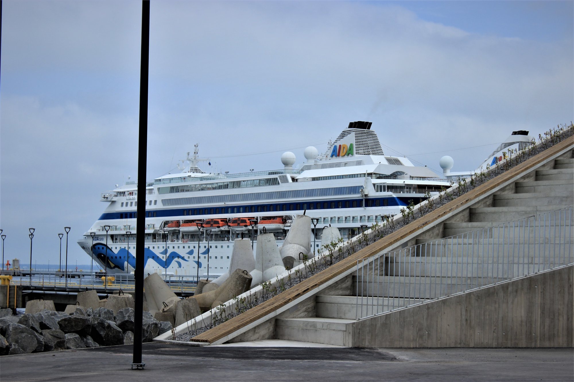 Tallinna Sadama kruiisihooaeg jätkub ka talvel. Täna liigub linnas ligi 4000 kruiisituristi Saksamaalt