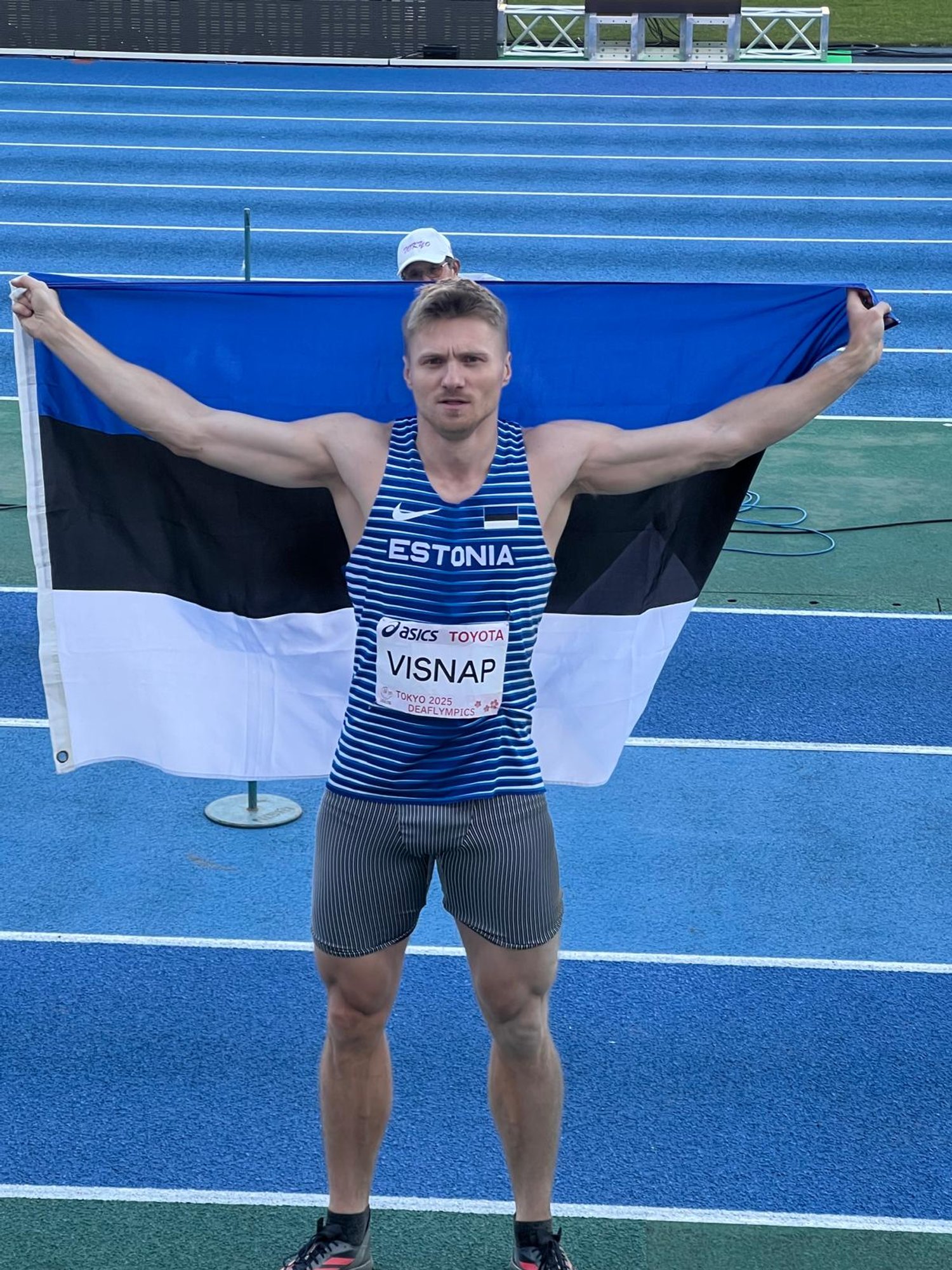 Kolmas kuldmedal! Tanel Visnap jäi kurtide olümpial võitmatuks ka kaugushüppes