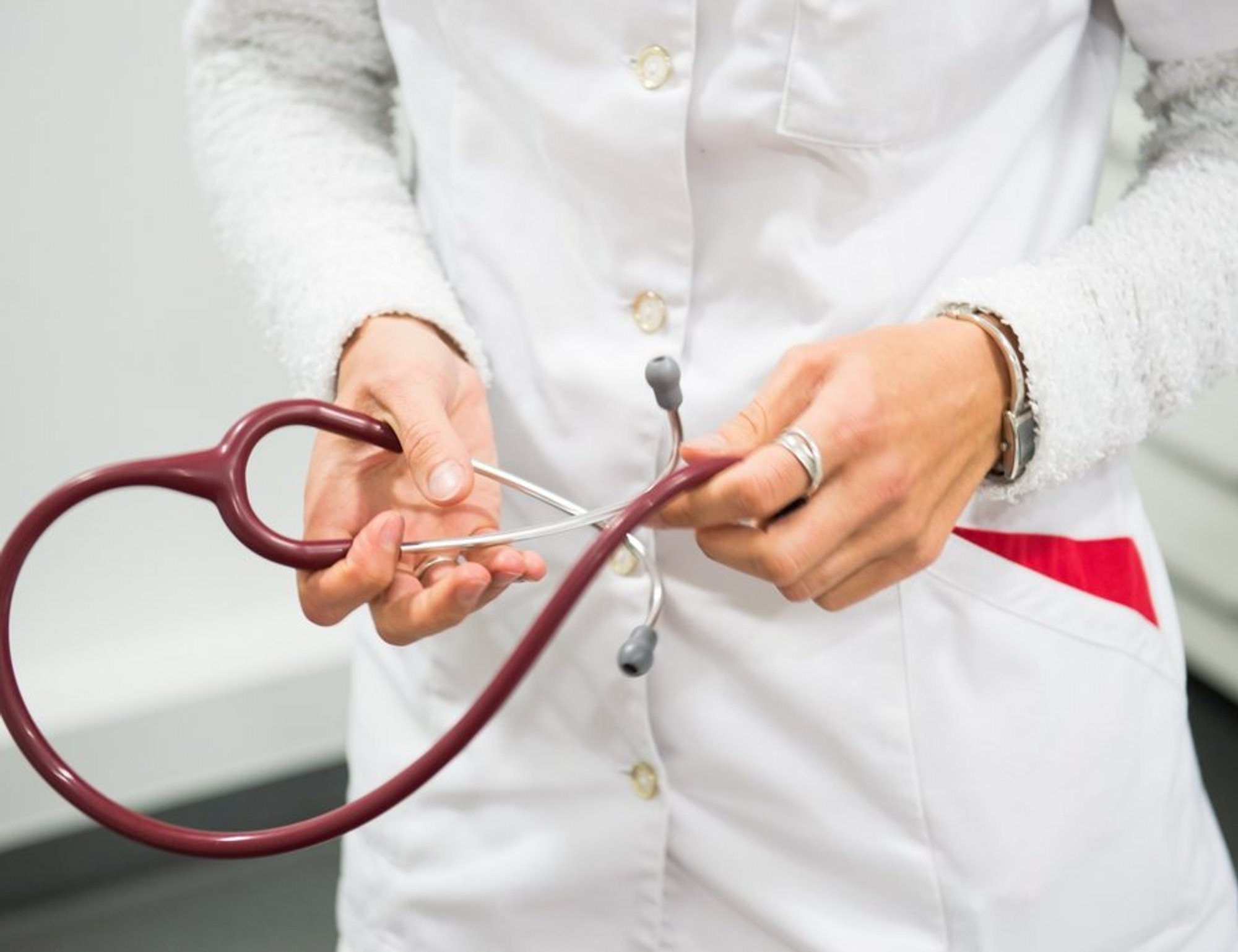 Jaga head kogemust ja aita valida Eesti Aasta Arst 2025