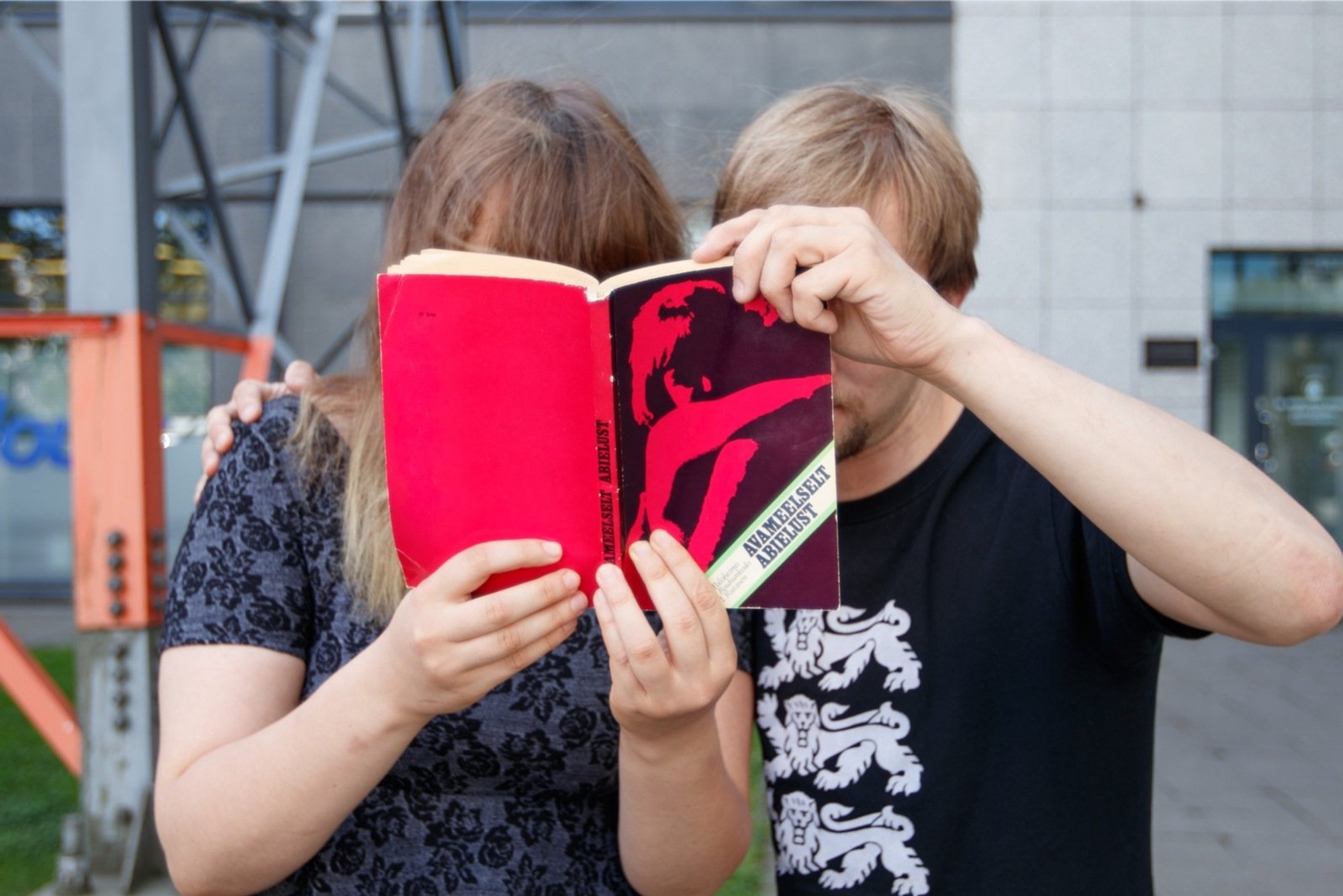 „Avameelselt abielust“ 50. Seksipoose ei võinud näidata. Aga mida veel nõukogude inimene teada ei tohtinud?