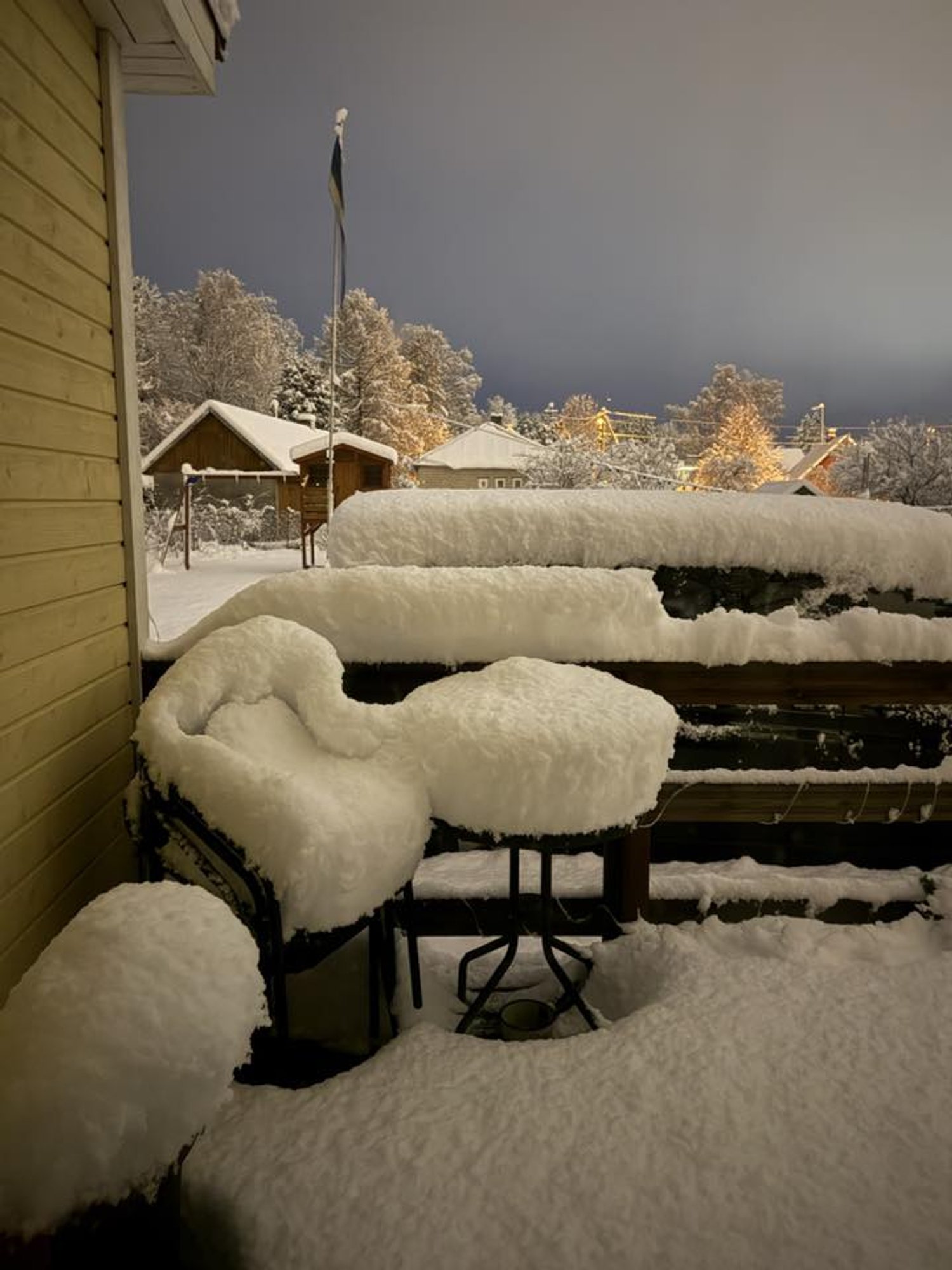 FOTOD | Paiguti sadas maha 26 cm lund, tugev sadu jätkub Ida-Eestis