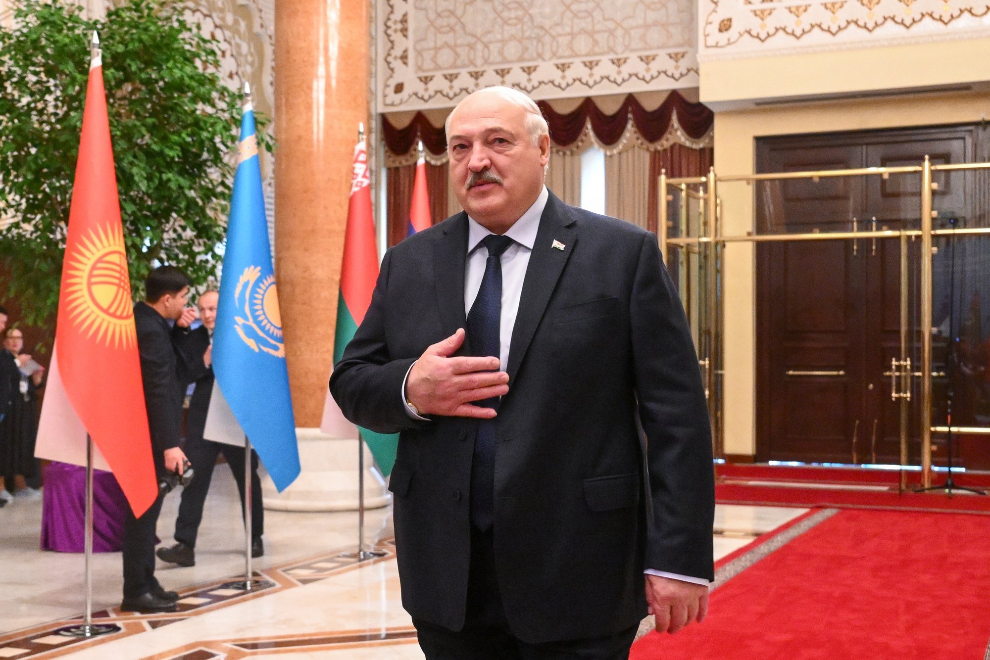 Lukašenka: „haisev Euroopa“ peaks Valgevenele puhta õhu eest maksma