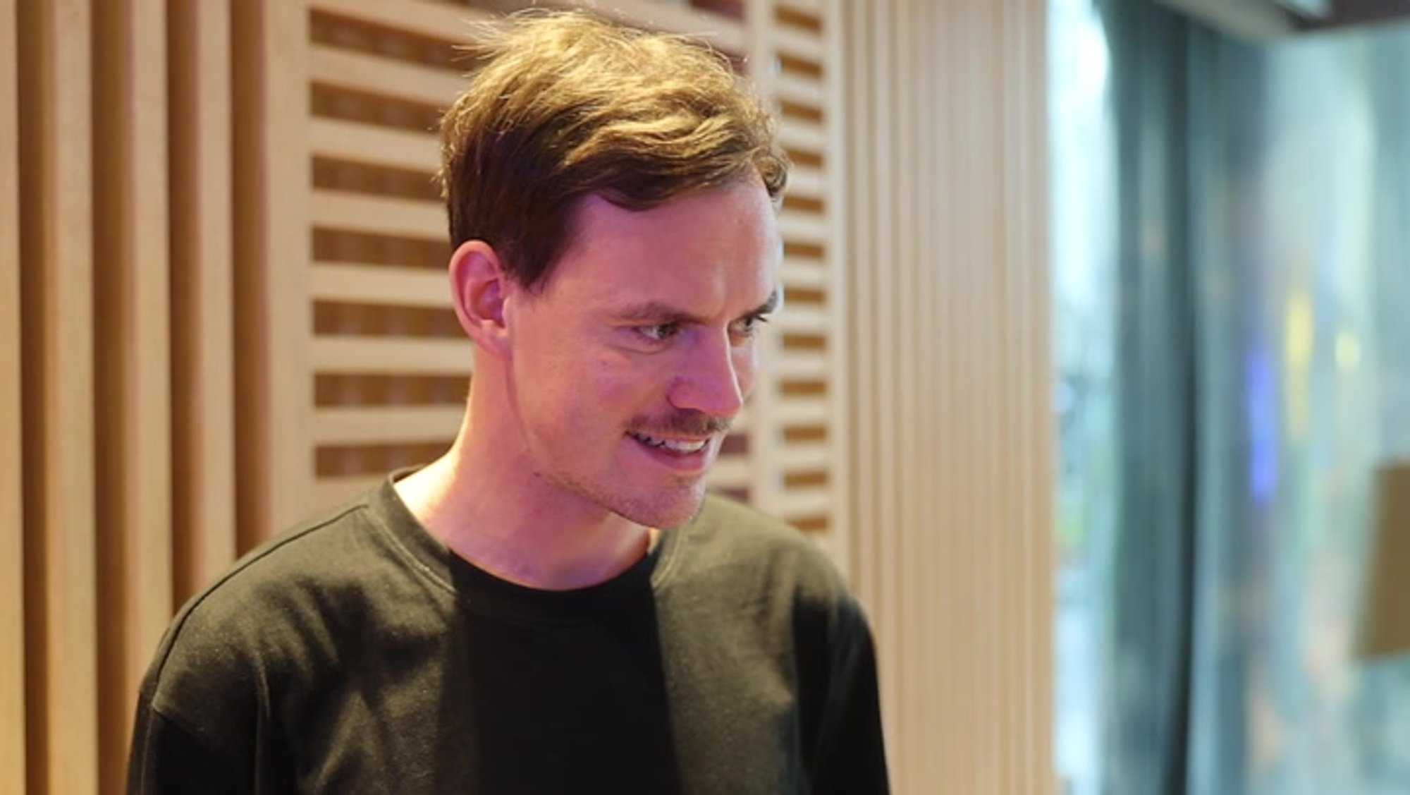 VIDEO | „Võtan Tanja tantsusammud ja segan neid Tommy omadega!“ NOËP paljastab oma Eesti Laulu lavasõu tagamaid