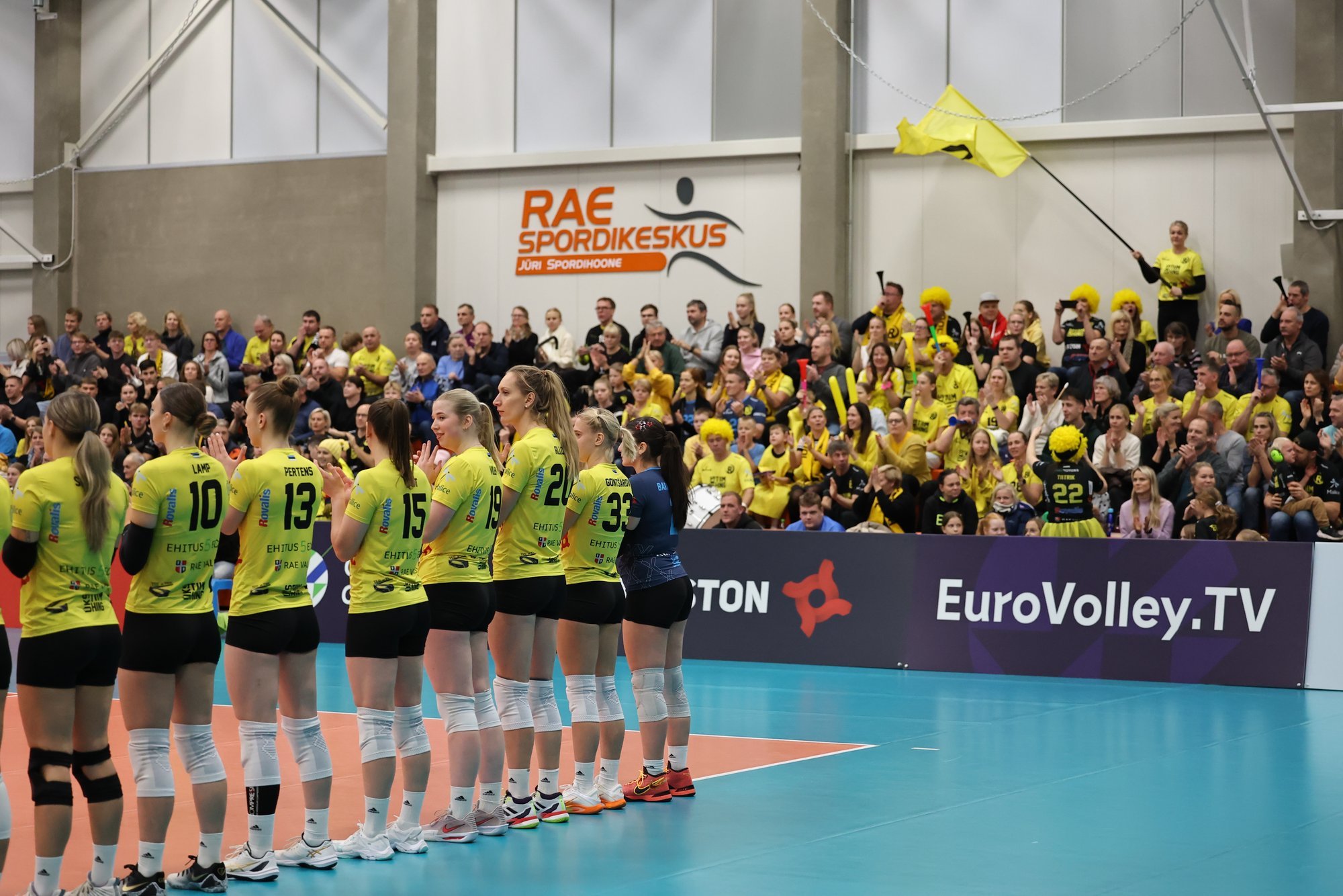 FOTOD | Rae Spordikool/VIASTON kaotas eurosarja teise ringi avamängu Praha naiskonnale pingelises otsustavas geimis