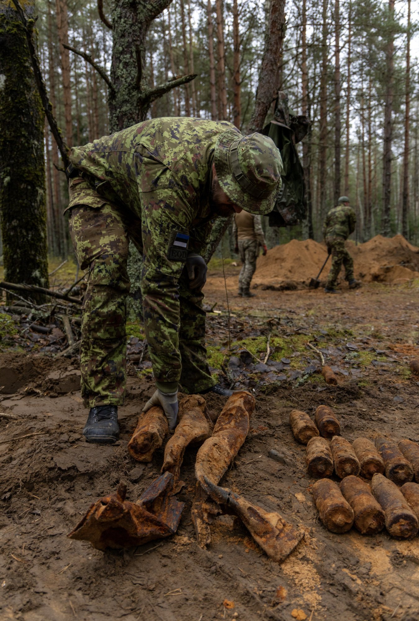 FOTOD | Demineerijad kõrvaldasid Nursipalust 1350 lõhkemata lõhkekeha