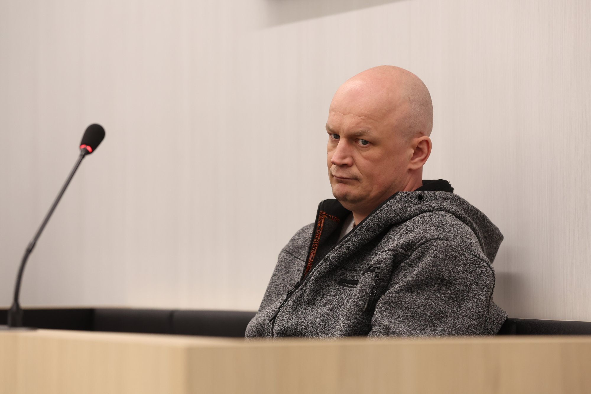 Kuldehete pärast tuttava tapnud tartlane mõisteti pikaks ajaks vangi. Karm otsus ajas mehel kohtusaalis harja punaseks