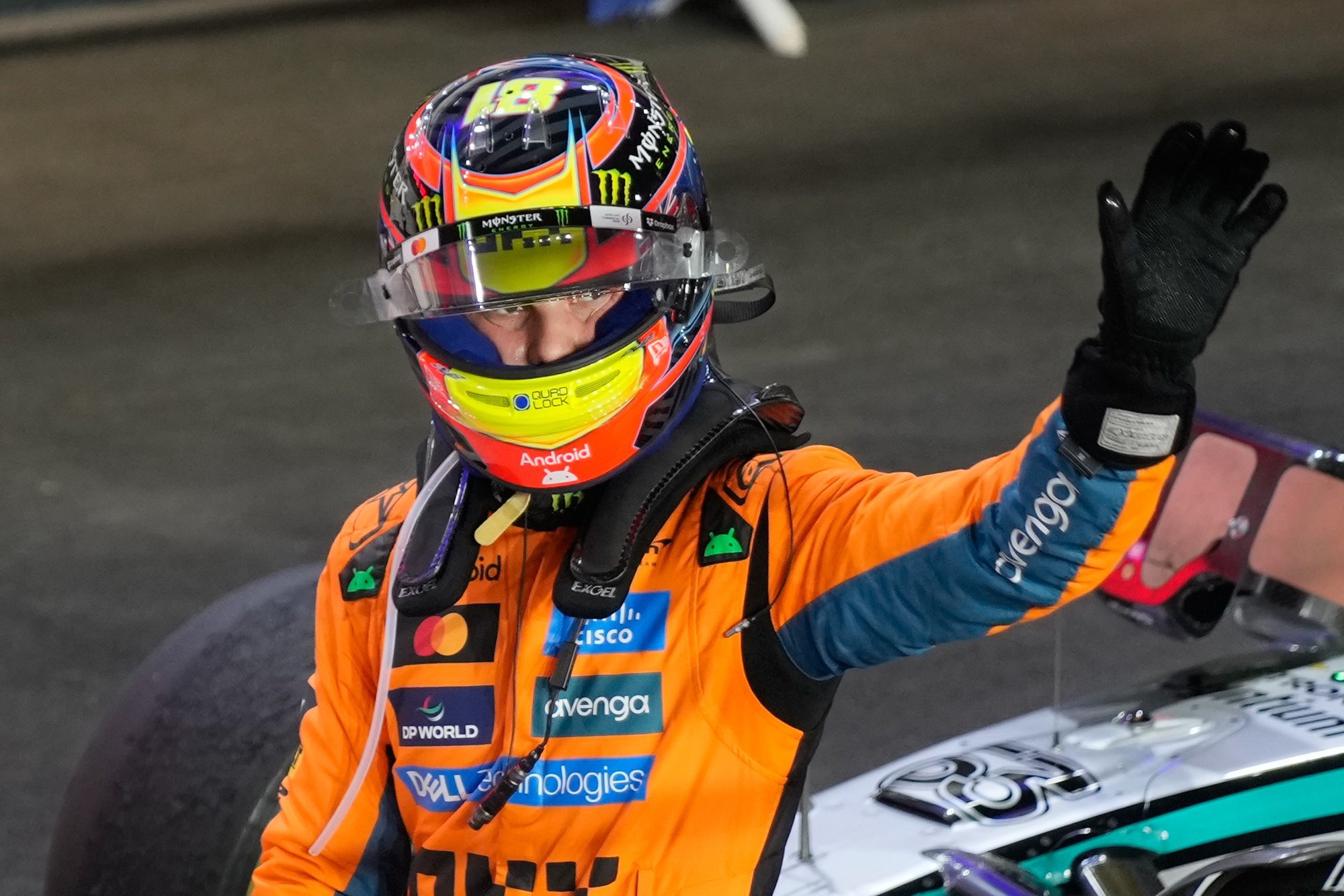 Piastri vähendas MM-tiitli heitluses Norrisega vahet