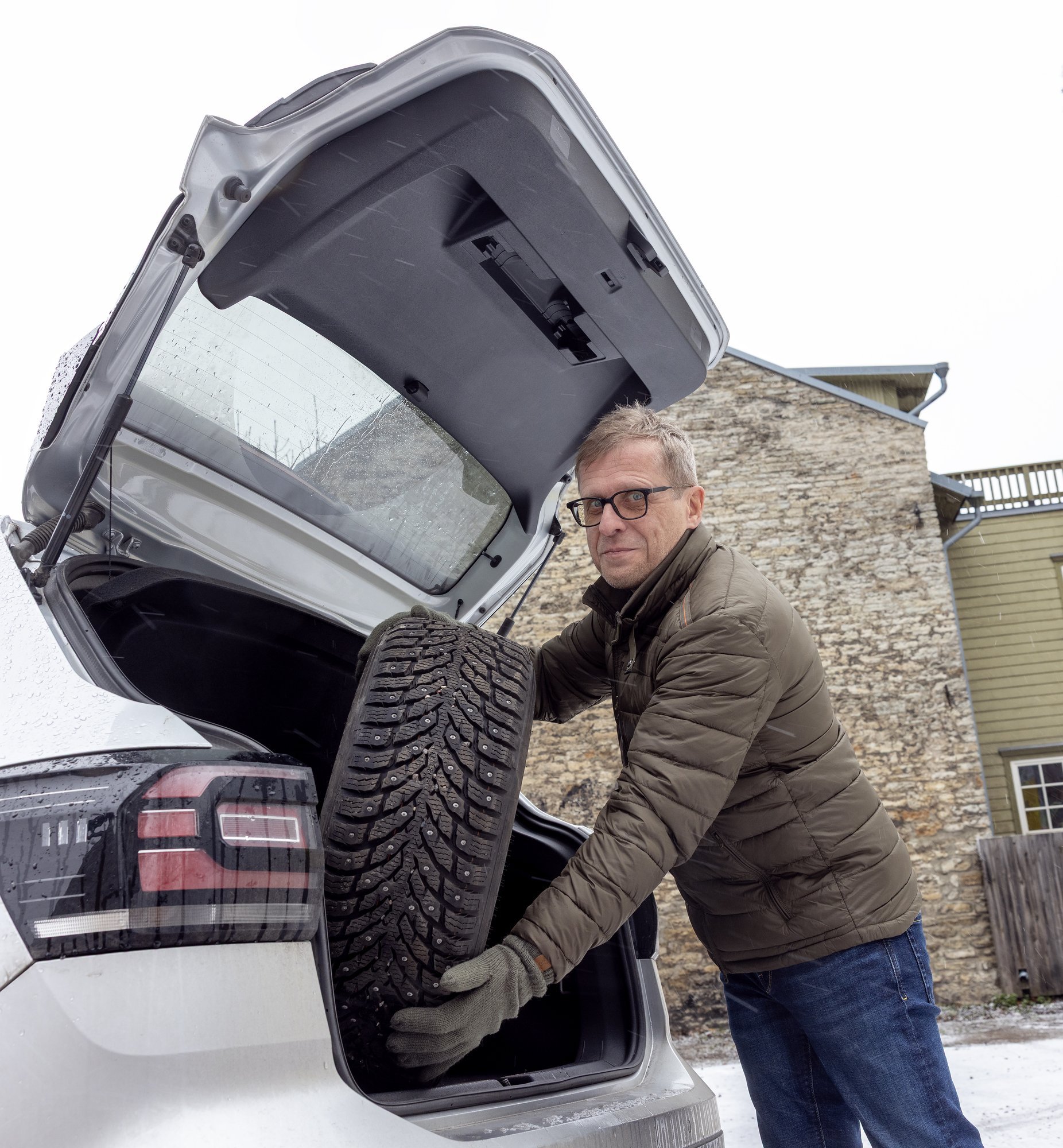 Lamell- või naastrehvid? „See ei ole usu-, vaid elu ja surma küsimus“