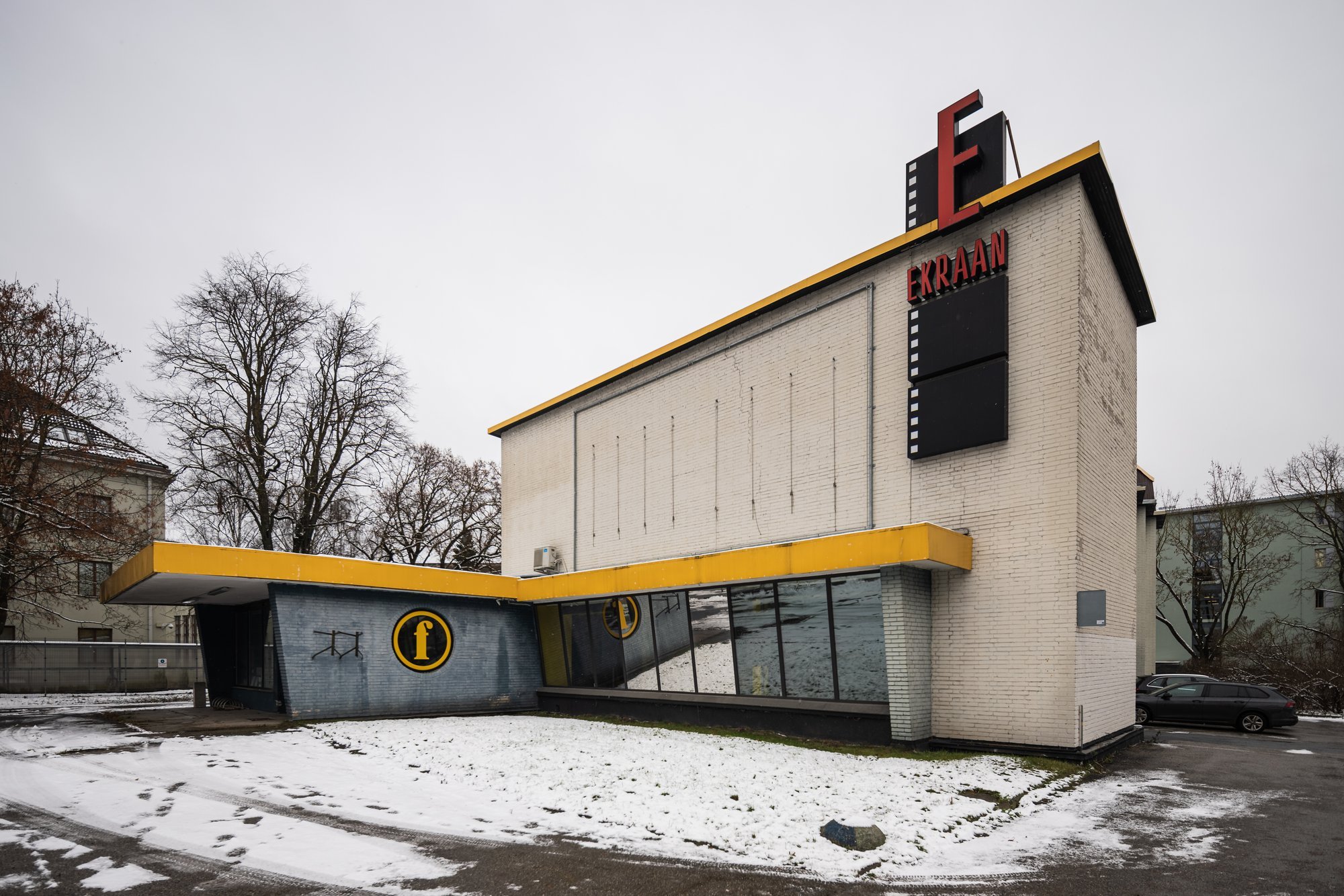 VIDEO JA FOTOD | Ekraani kino asemele kerkib majutusasutus. „Täna on vara rääkida korruste arvust“