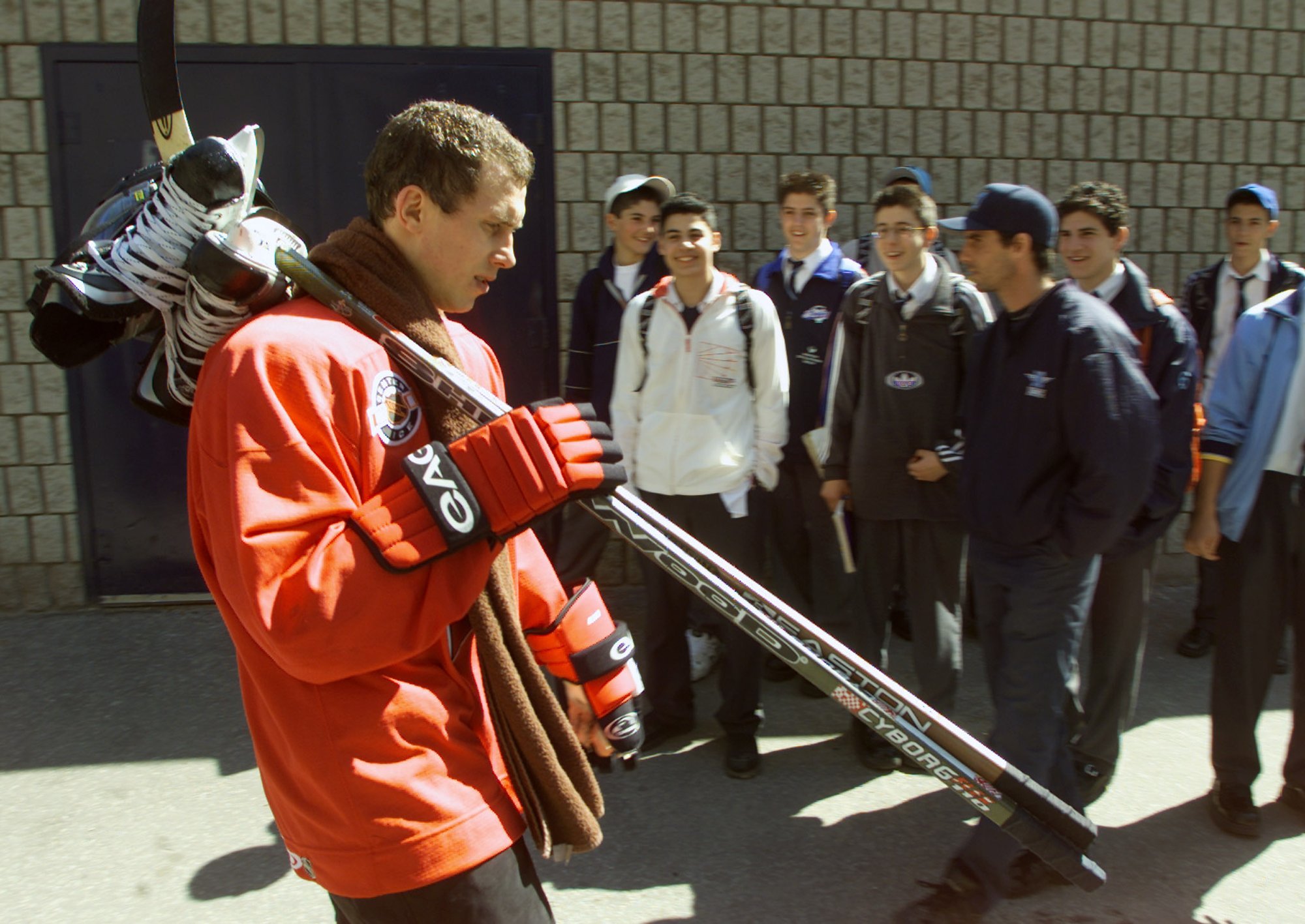 Kuulsuste halli nimetatud Vene jäähokilegend kukkus uudisest teadasaamise järel viina jooma