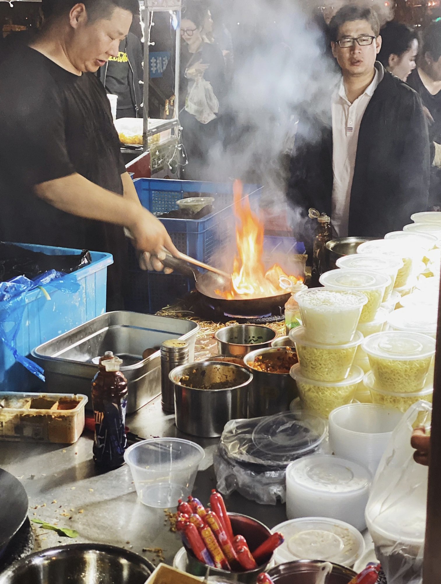 Eestlane Hiinas: kas hiinlased tõesti söövad endiselt koeri?