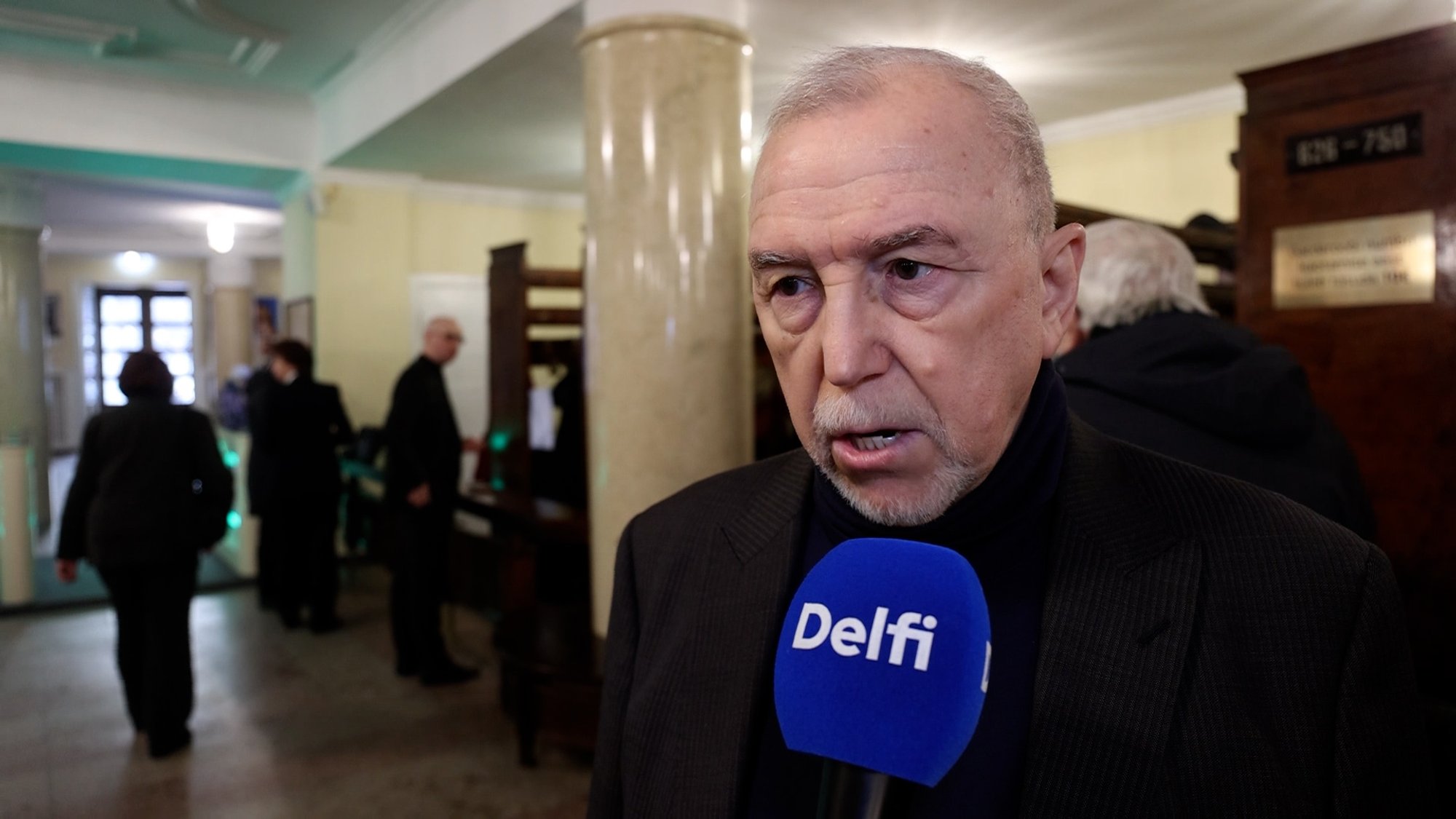 ERR-i nõukogu esimees Rein Veidemann kritiseeris isadepäeva saatelõiku. Nõukogu liige Valdo Randpere soovitab tal tagasi astuda