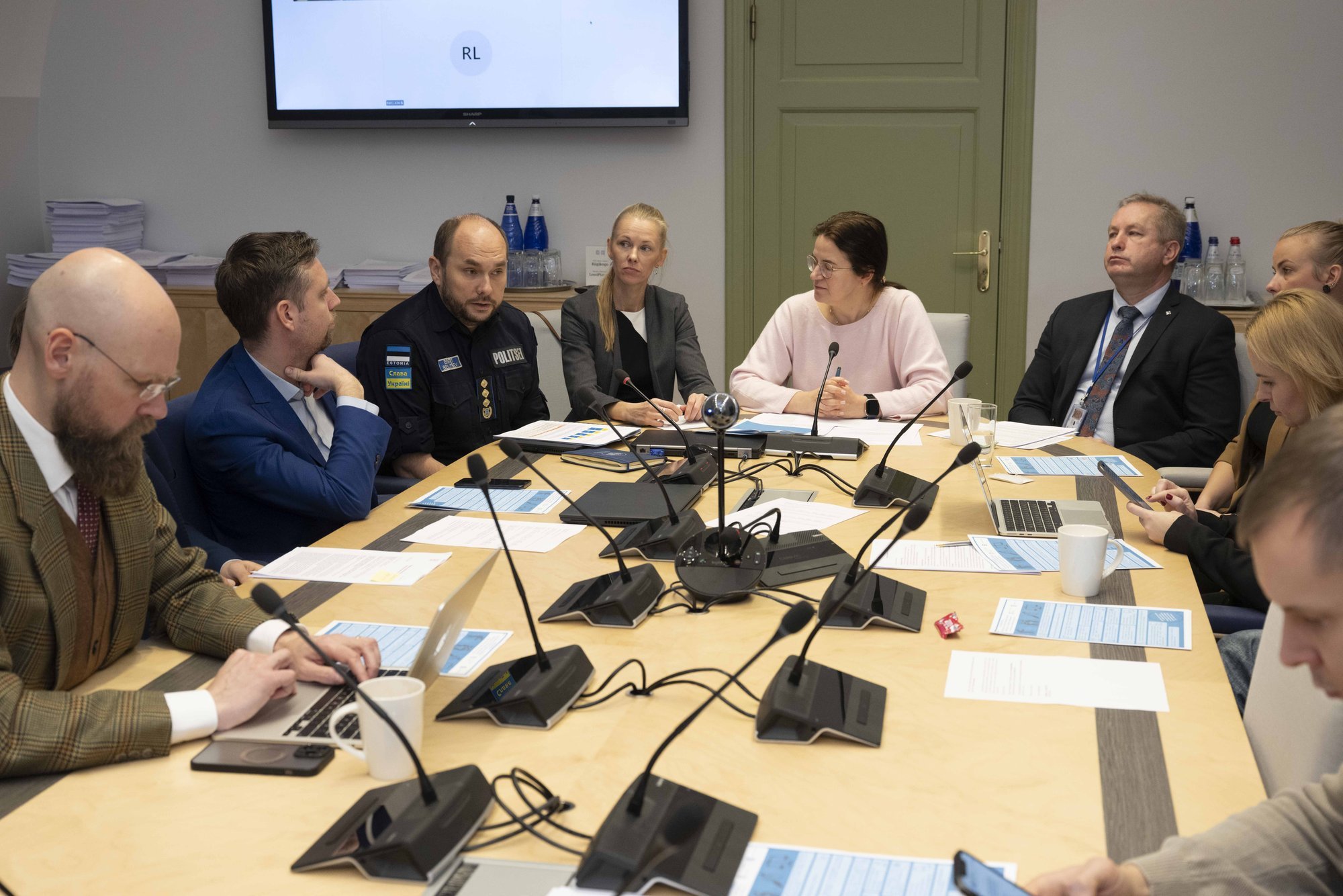 Õiguskomisjon: lähisuhtevägivalla ohvreid on vaja paremini kaitsta