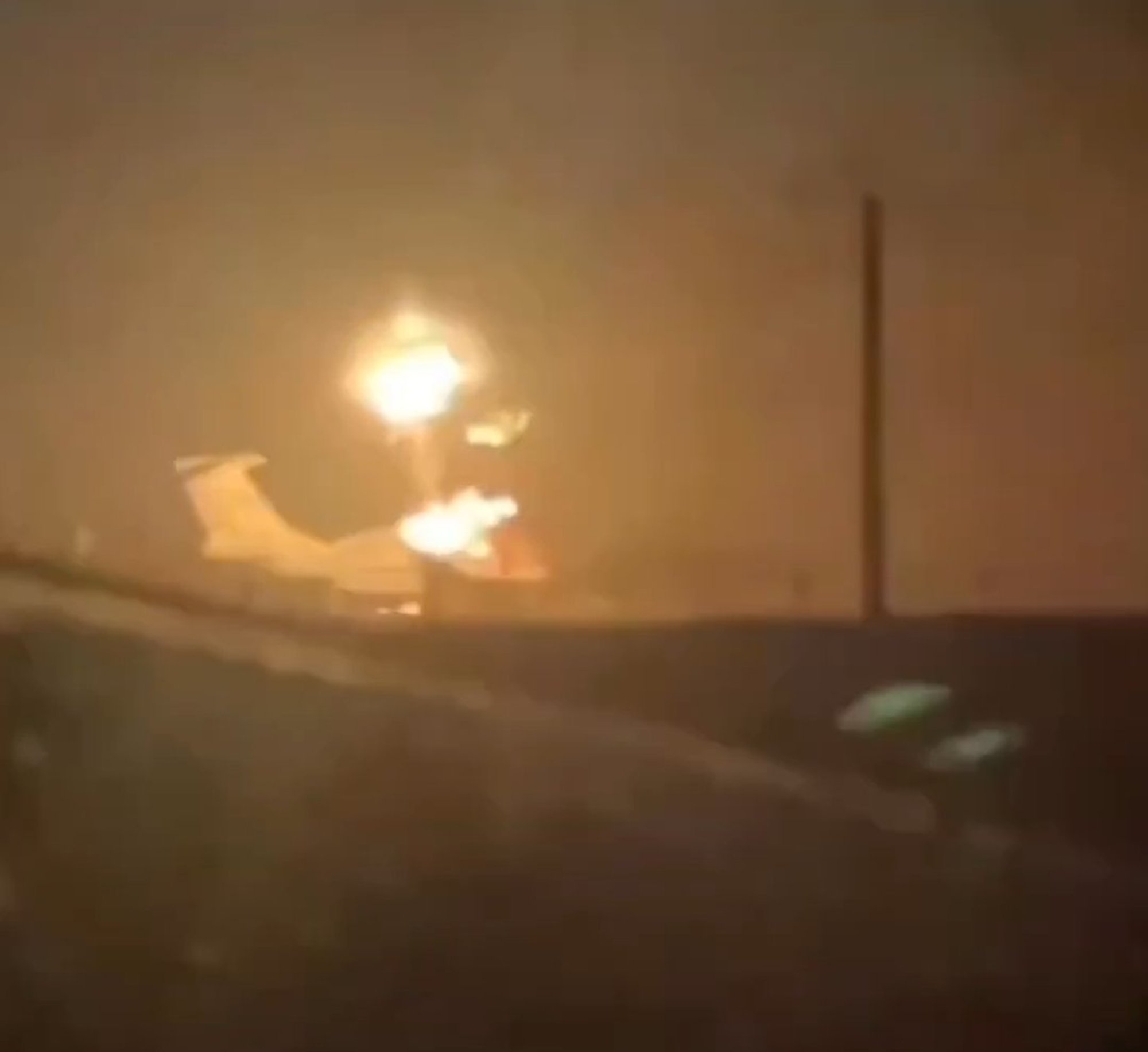 Mida kujutab endast ukrainlaste poolt Taganrogis hävitatud Nõukogude-aegne superlennuk?