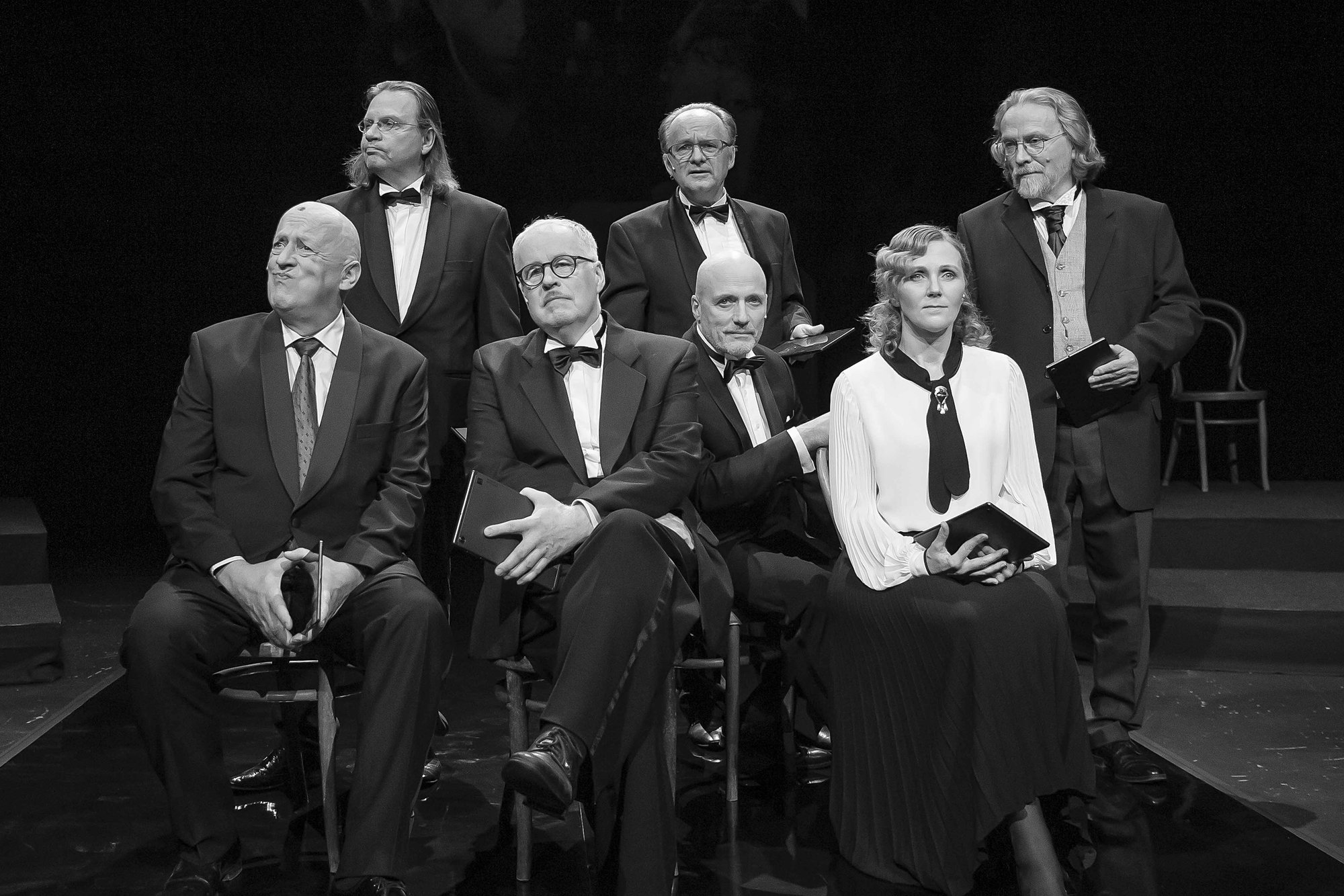 40 AASTAT HILJEM | Tartu tudengiteater tuli tagasi, et öelda: hoidkem päeva, kuni see meil on