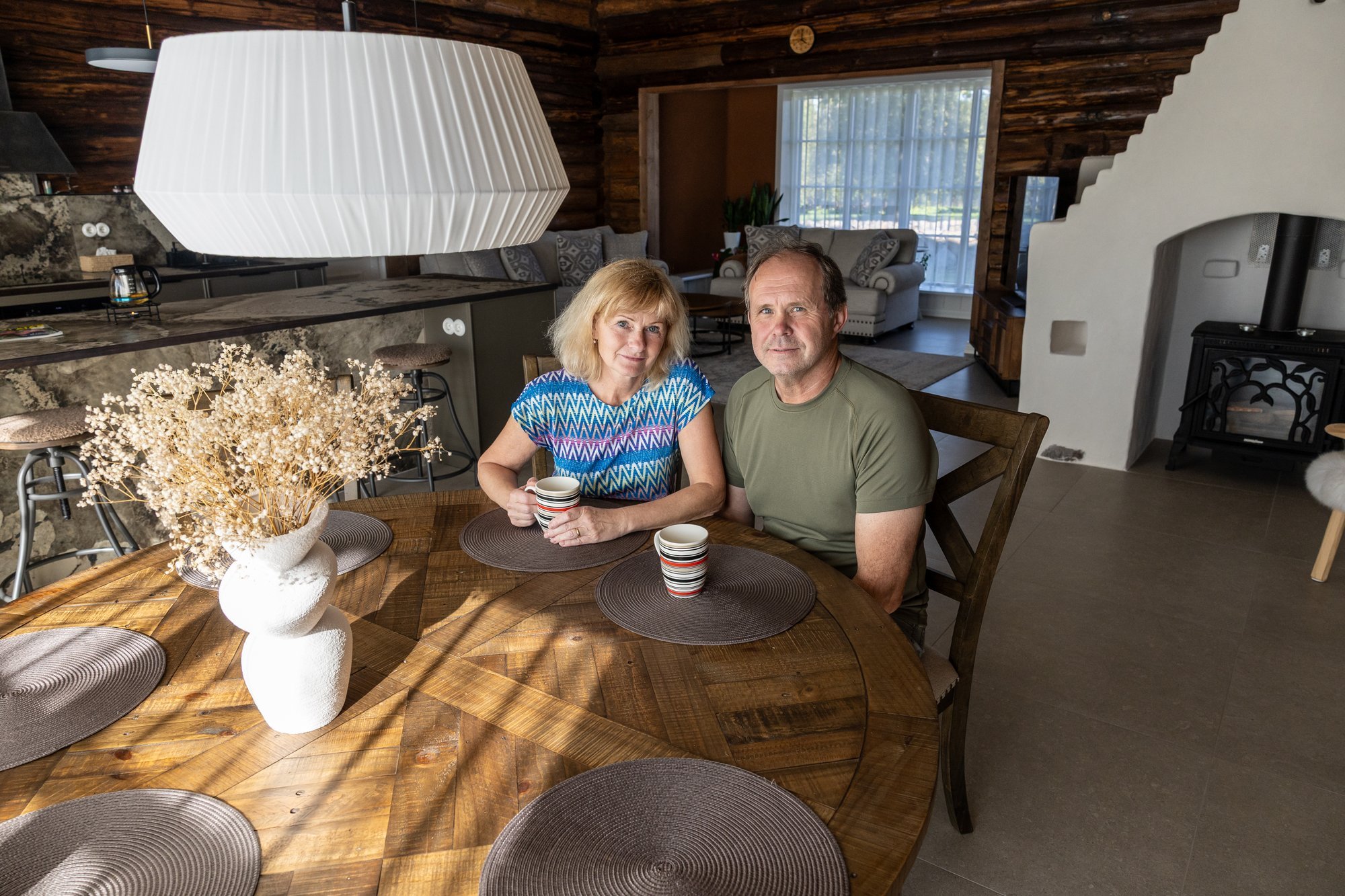 Tartumaal taastatud rehielamu sai tänapäevase sisu, kuid alles jäeti ka mürakas reheahi