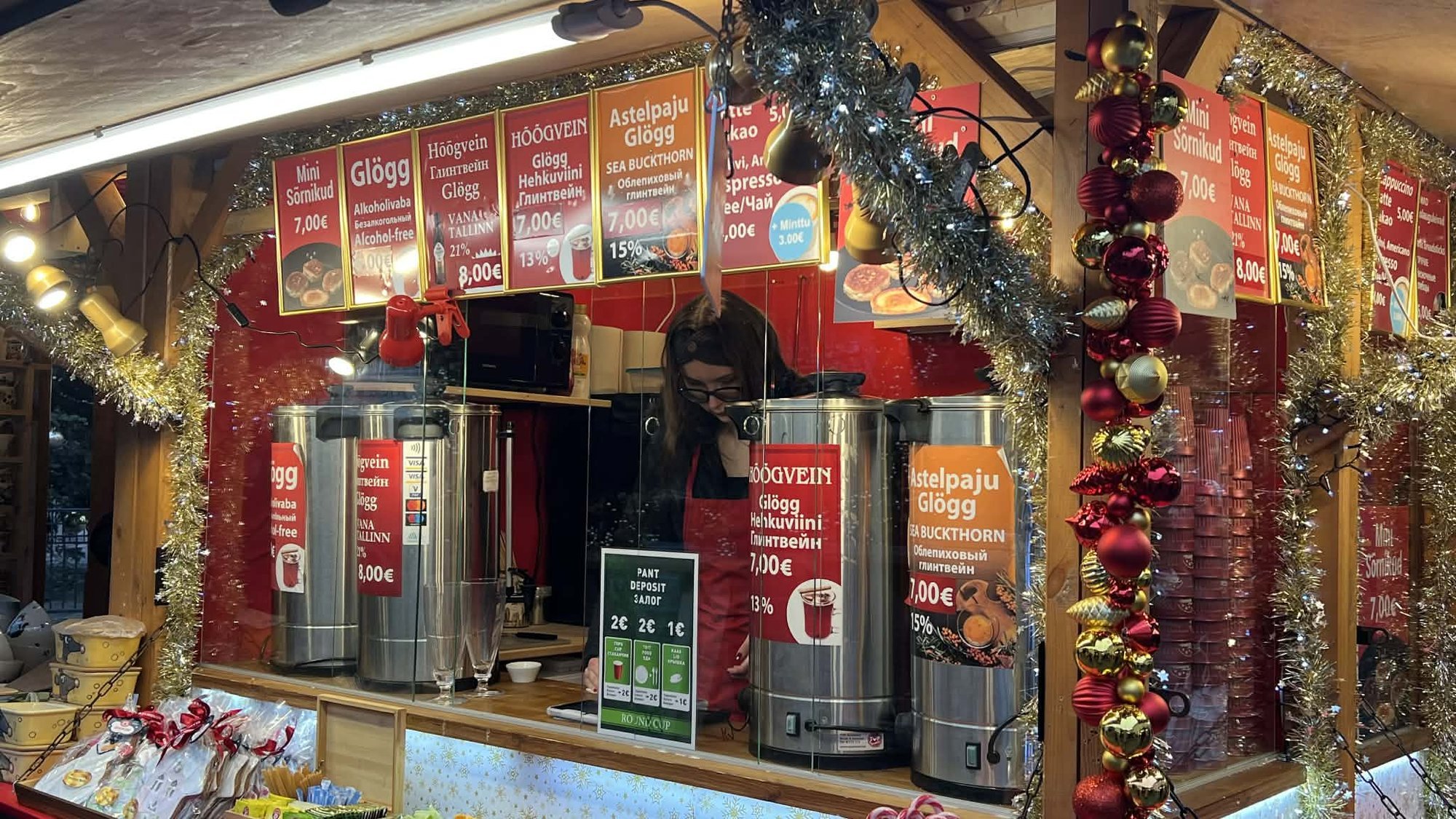 FOTOD | Hinnaülevaade Tallinna jõuluturult: odav see ei ole