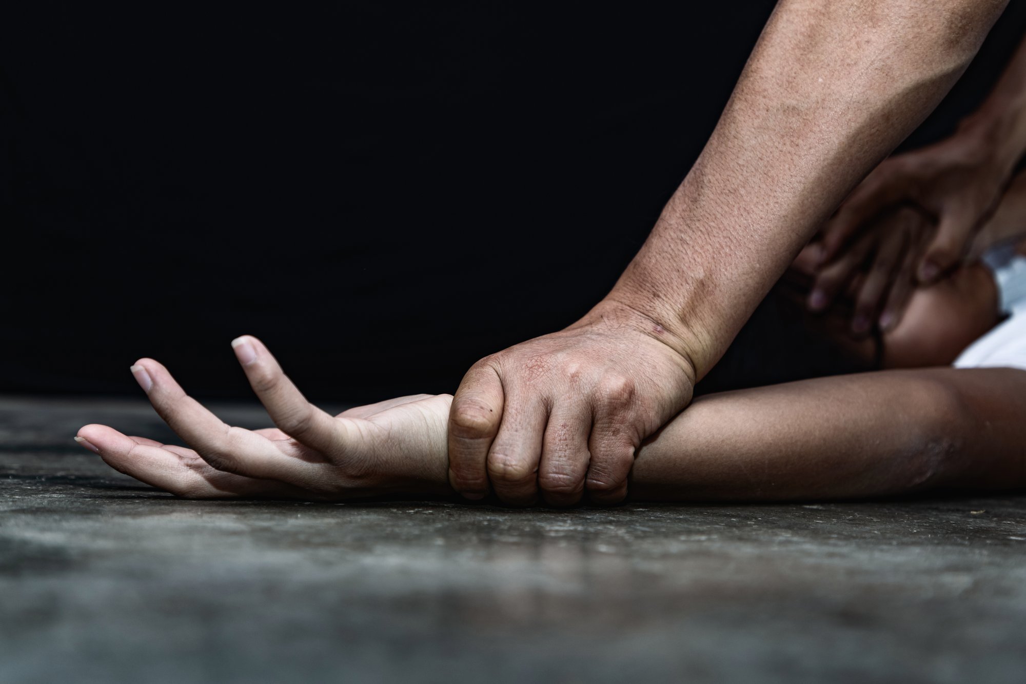 Aastaid tööd vägivallaohvritega. „Meil on ohvreid, kes peavad aastaid kohtus käima, sest vägivaldur ei lase neil eluga edasi minna“