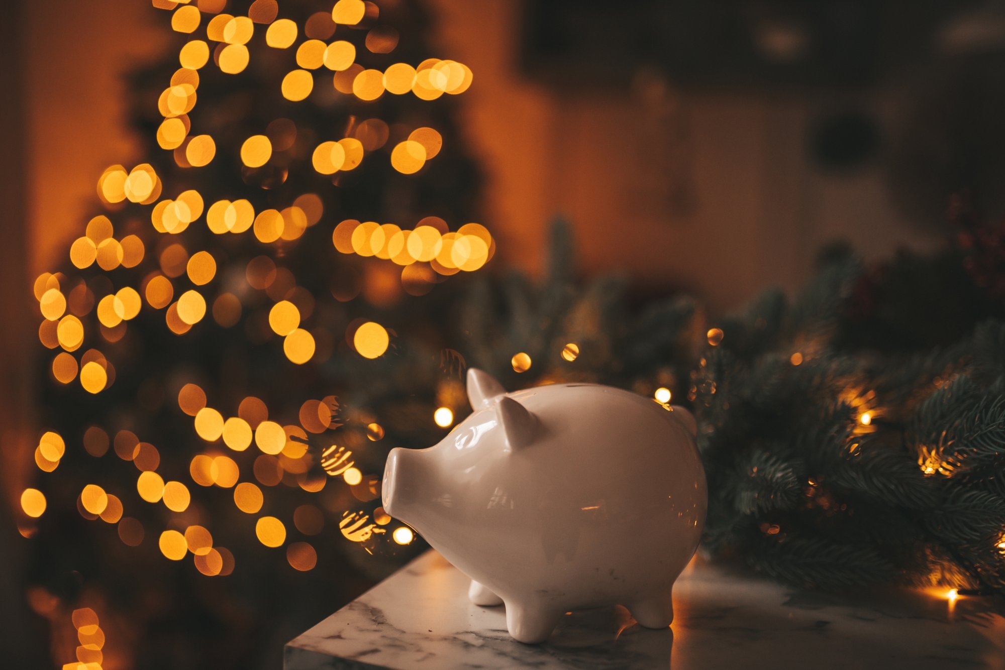 Pühade perioodil võivad rahaasjad suhetes nii mõnegi tüli tekitada. Kuidas erimeelsustest üle saada?