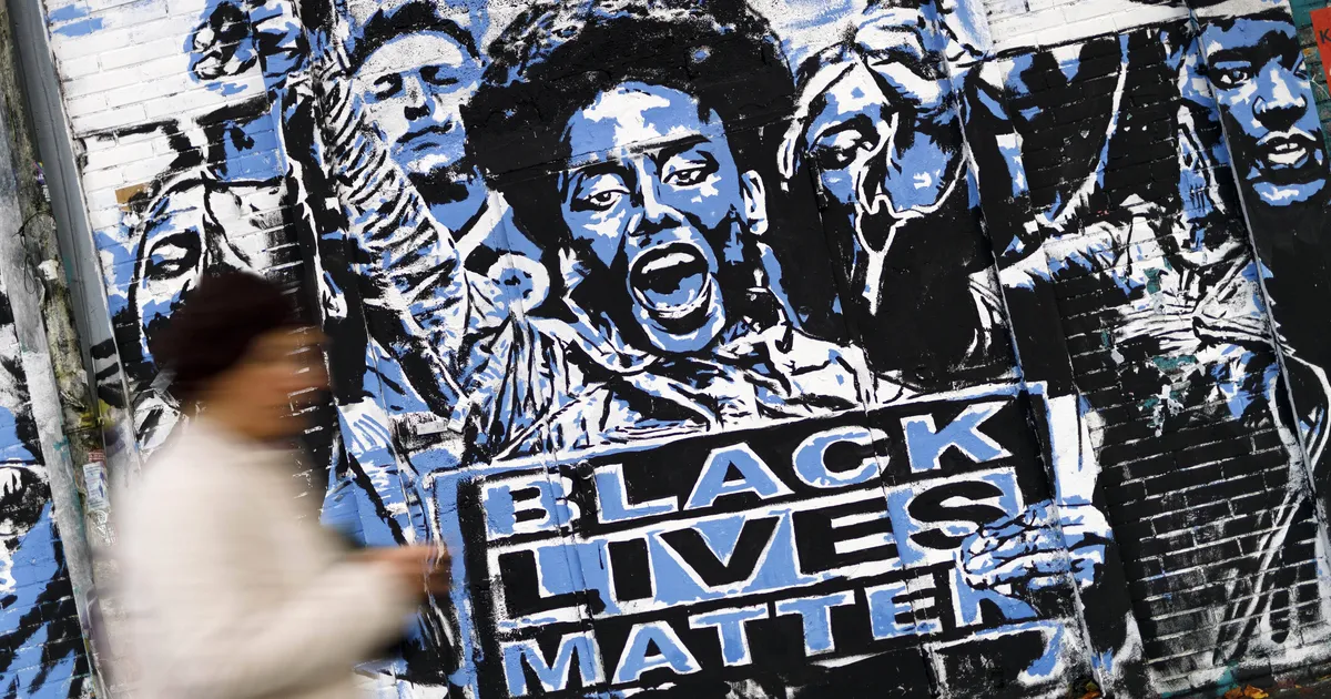 SERGEI MEDVEDEV ⟩ Võukism kehastab lihtinimese jaoks kogu uue sajandi õudust