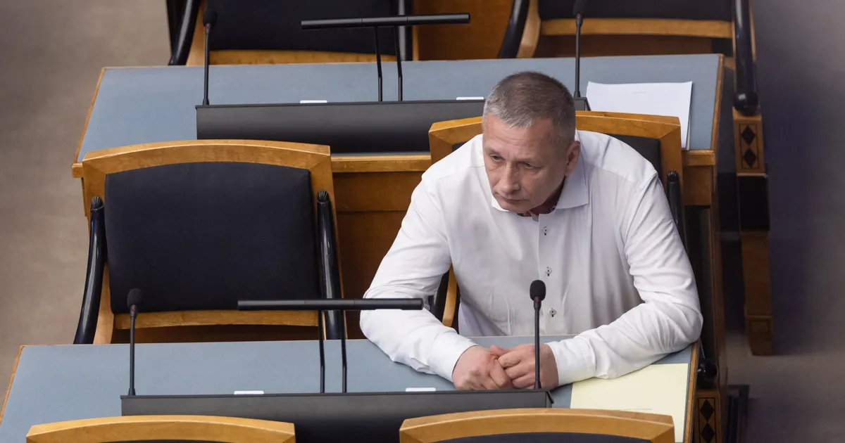 OTSEPILT JA -BLOGI ⟩ Riigikogu hääletab Grünthalilt saadikupuutumatuse võtmist