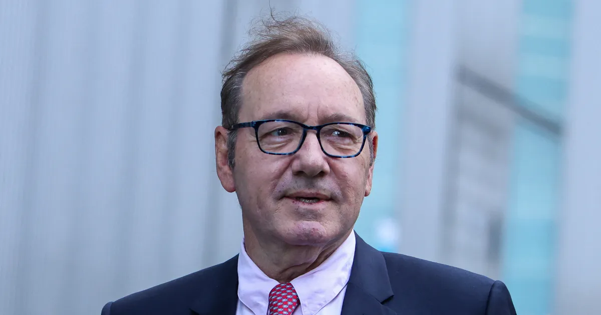 PUHAS LEHT? ⟩ Kevin Spacey sai üle pika aja esimese suure rolli