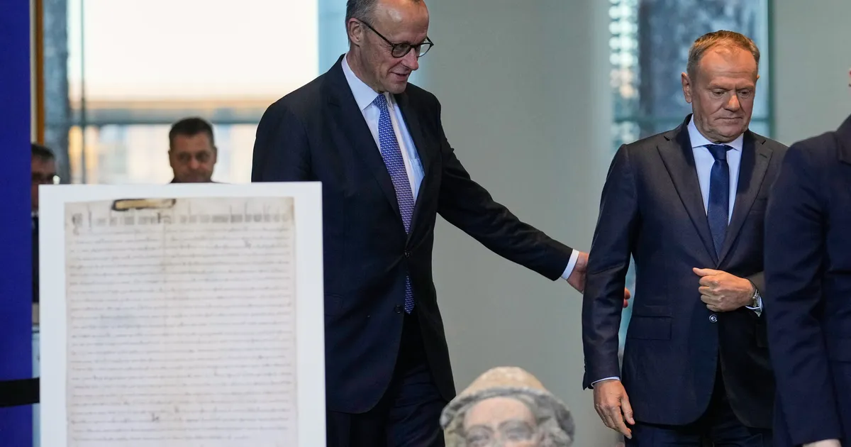 Saksamaa tagastab Poolale natside varastatud orduaegseid kultuurimälestisi