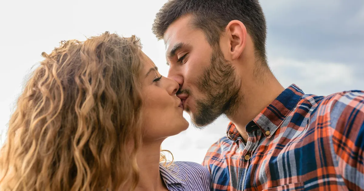 NEW SCIENTIST ⟩ Ahvid tegid seda enne meid: suudlemise piinlikult pikk ajalugu