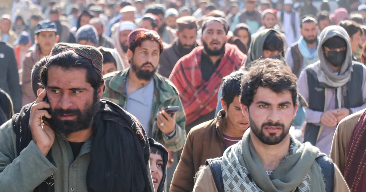 SILM SILMA VASTU ⟩ Taliban sundis 13-aastast poissi hukkama süüdimõistetud mõrvari