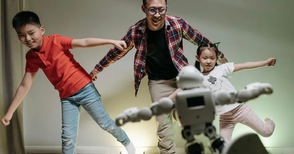 Hiina ametivõimud on mures: humanoidroboteid on liiga palju ja neist pole kasu