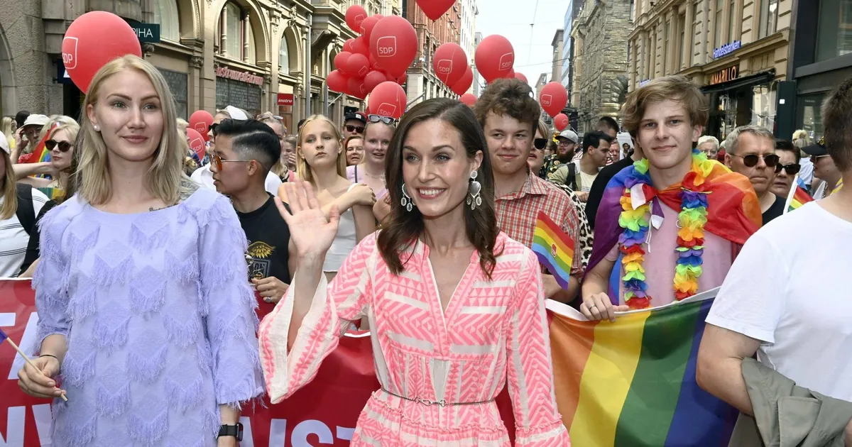 AK ⟩ Sanna Marini kriisid kaante vahel