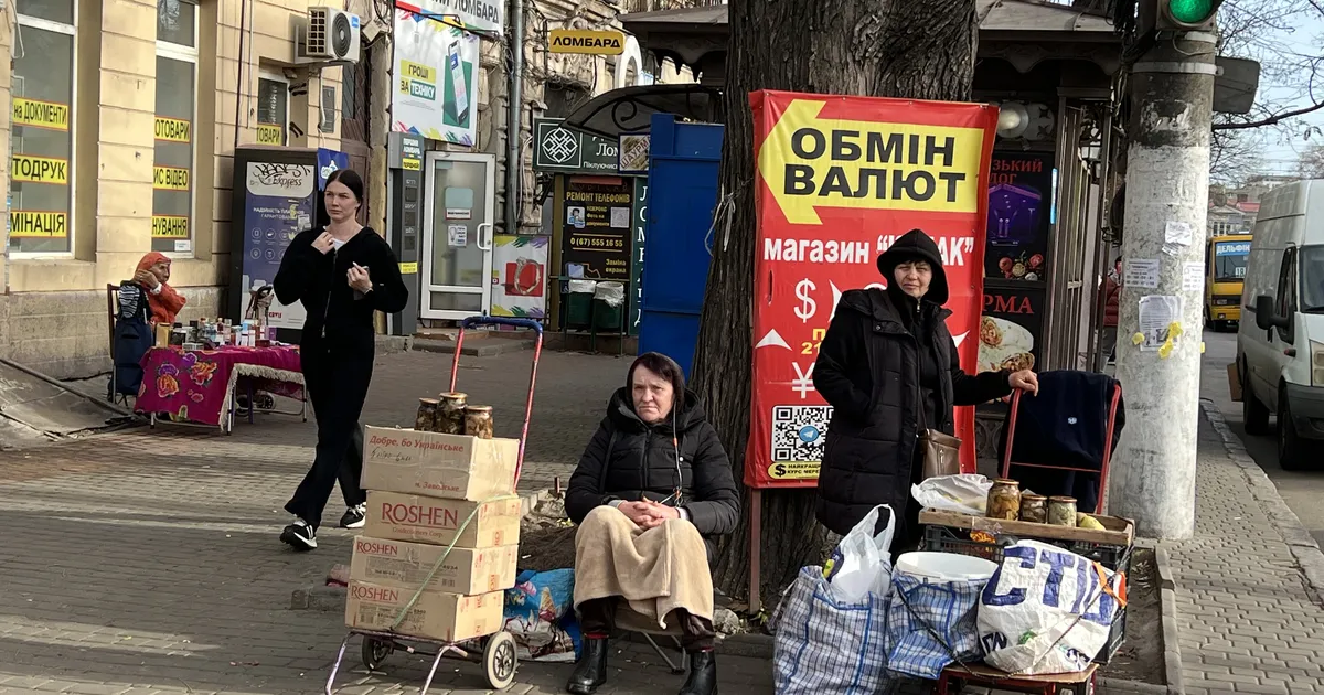 POSTIMEES UKRAINAS ⟩ Me elame praegu Remarque'i ajal. Nii on vist kõige õigem öelda