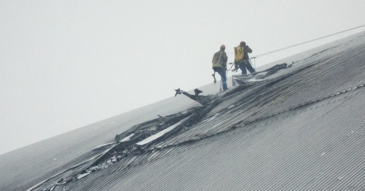Tšornobõli tuumareaktori puruks pommitatud sarkofaag ei suuda enam kiirgust kinni hoida