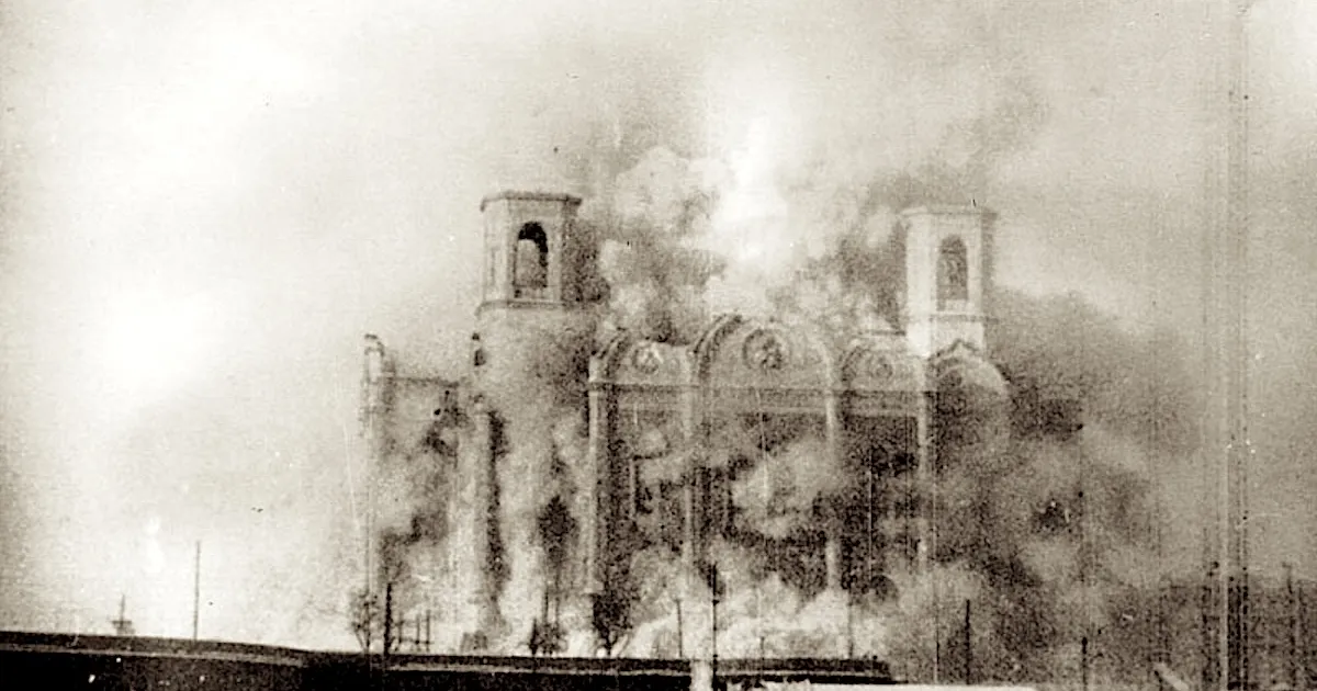 ELU25 ⟩ Juku-Kalle Raid: lühike vene õigeusu kiriku lammutamise õpetus. Vaata ka pilte ja videot.