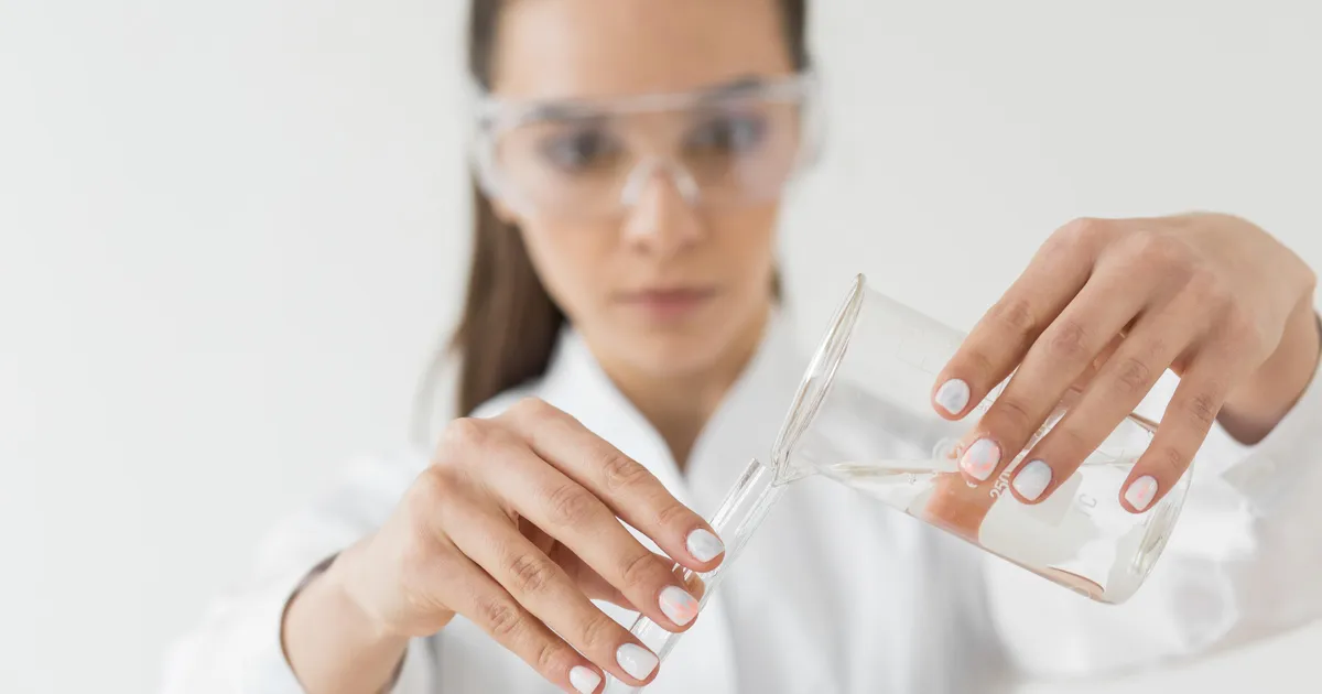 SKANDAAL ⟩ Eestiski kasutatav kemikaal hävitas sadade brittide tervise