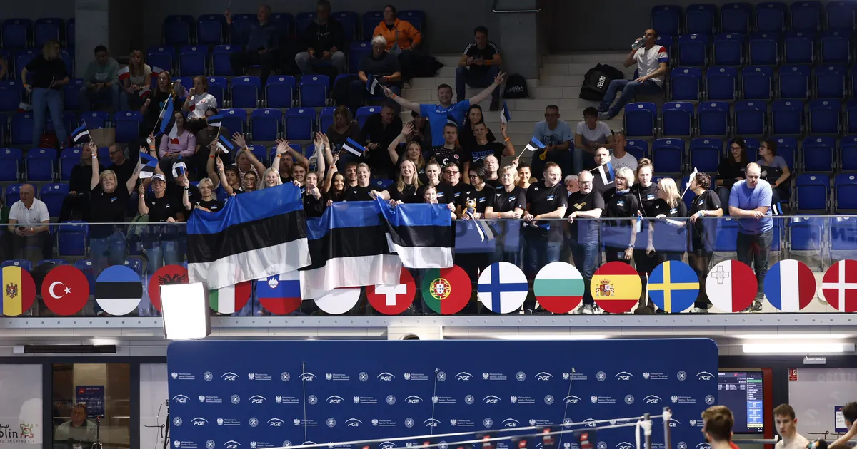 PM POOLAS ⟩ Poolsada Eesti fänni teeb EMil kõva häält. Zirki vanemad on pojale terve karjääri jooksul kaasa elanud