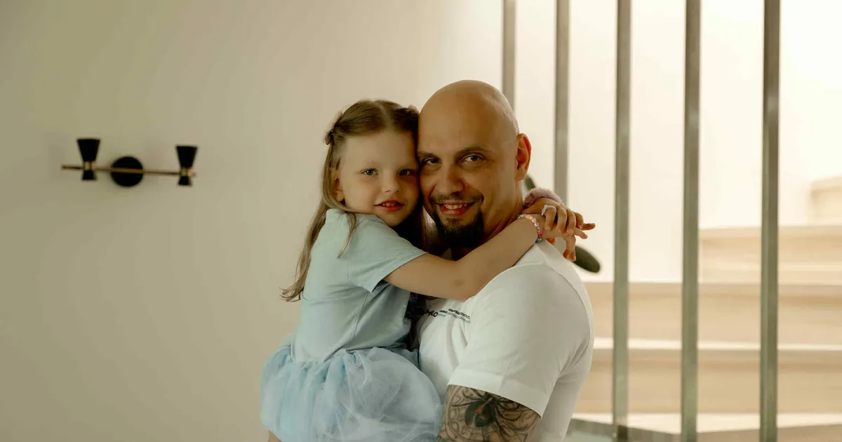 ANNA HOOGU ⟩ Podcaster Andreas Jääger kirjutas lasteraamatu hambahaldjast