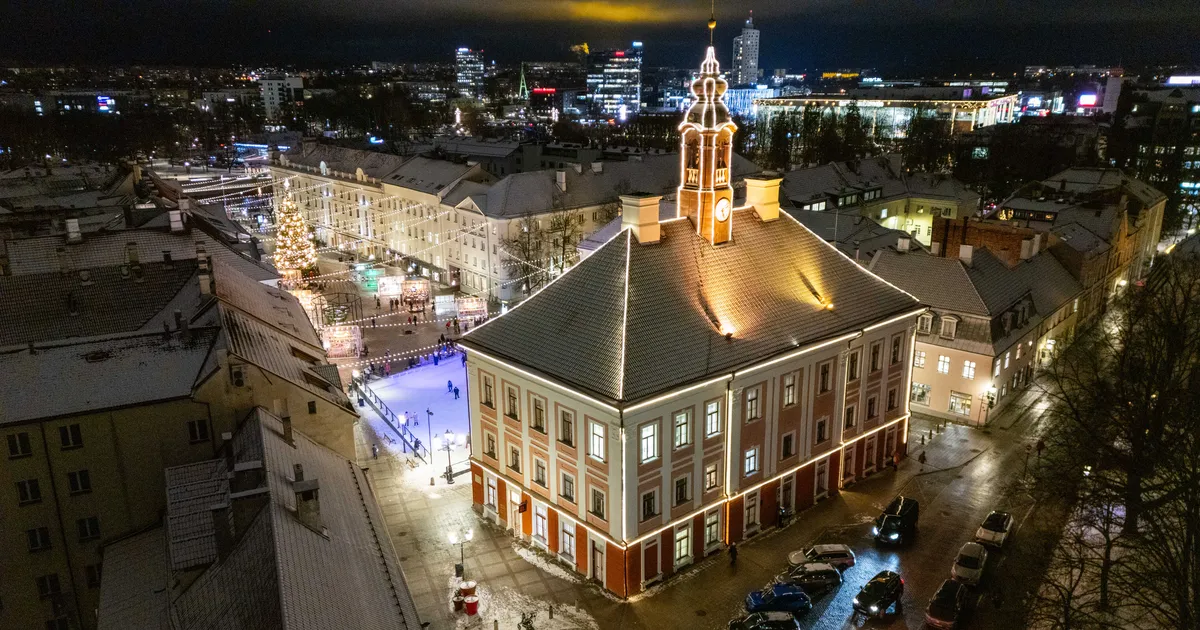 SULED PIHKU ⟩ Tartu võtab tööle palgalise linnakirjaniku
