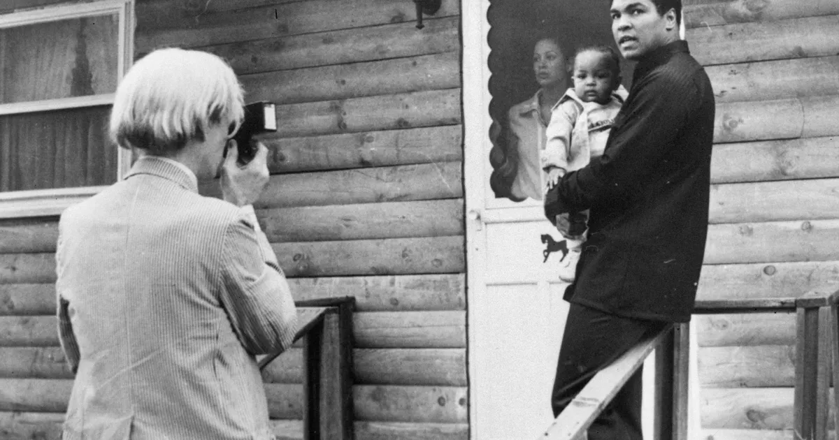 NOKAUT-MÜÜK ⟩ Muhammad Ali portree läks 18 miljoniga kaubaks