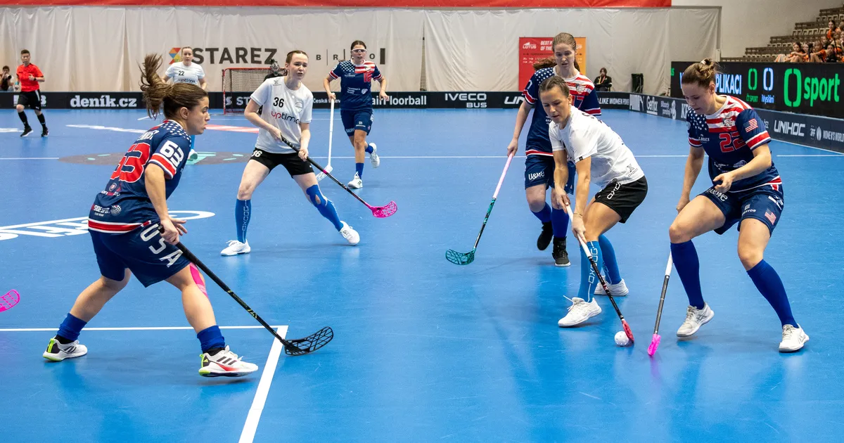 TIPPHETKED JA GALERII ⟩ Eesti saalihokikoondis näitas MMil USA vastu võimu