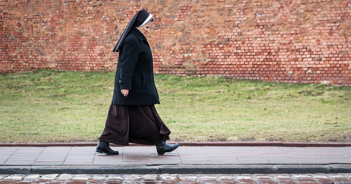 OOTAMATU? ⟩ Nunn tunnistab ausalt ja otsekoheselt, mis tunne on 30 aastat tsölibaadis elada