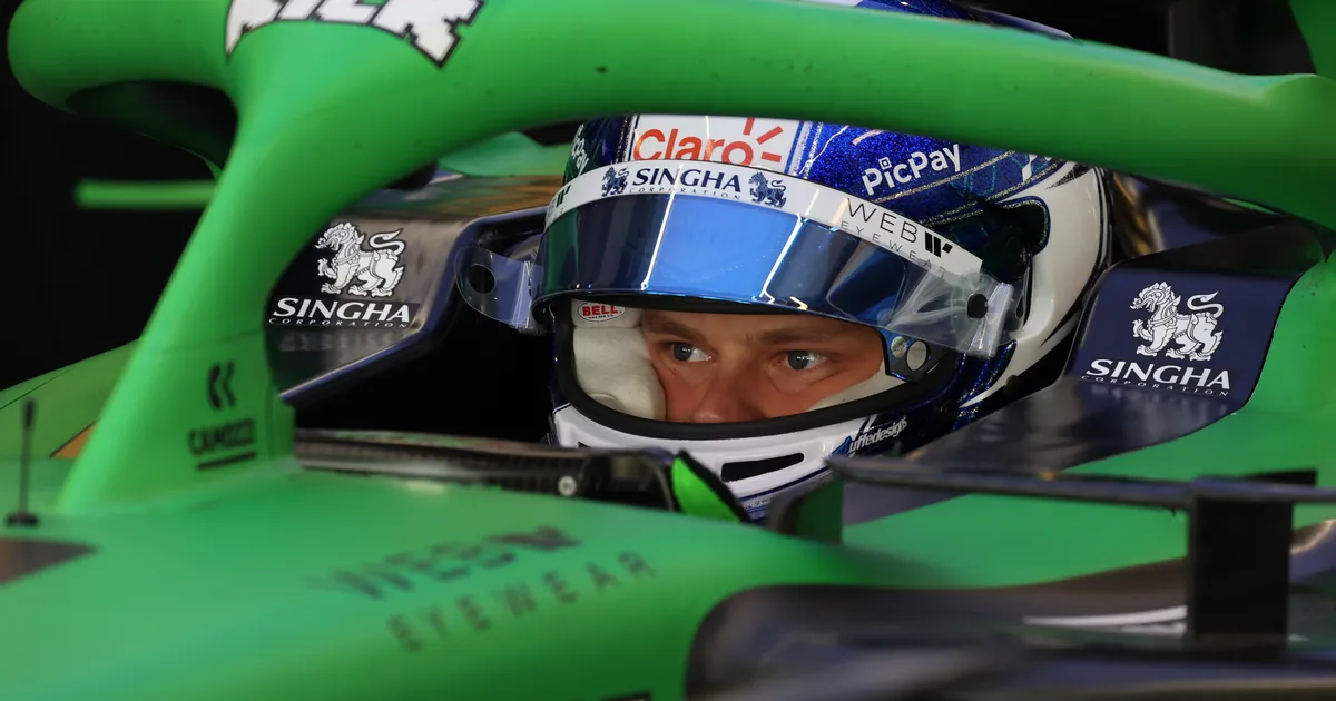 Hamilton kaugel selja taga! Paul Aron näitas F1 hooajajärgsel testsõidul suurepärast minekut