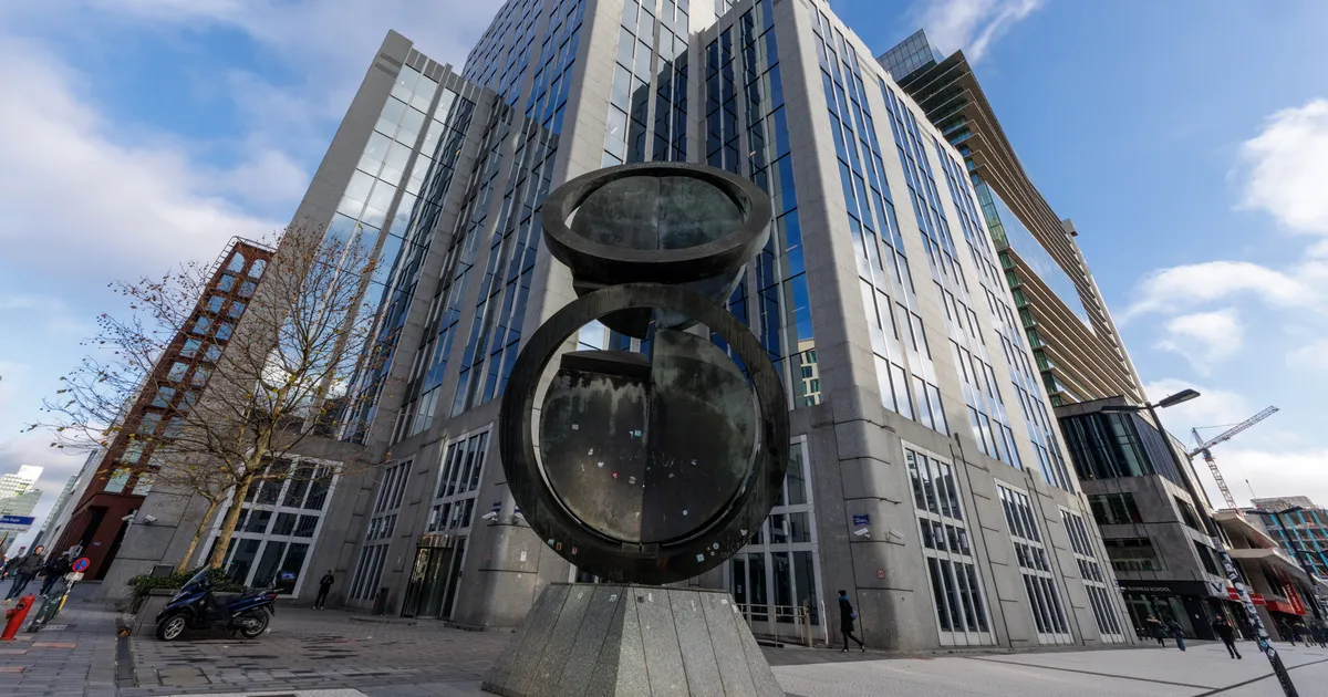 ERAKONDADE VOX POPULI ⟩ Peeter Tali: Kreml üritab oma külmutatud rahaga ameeriklastele piltlikult öeldes kosja minna