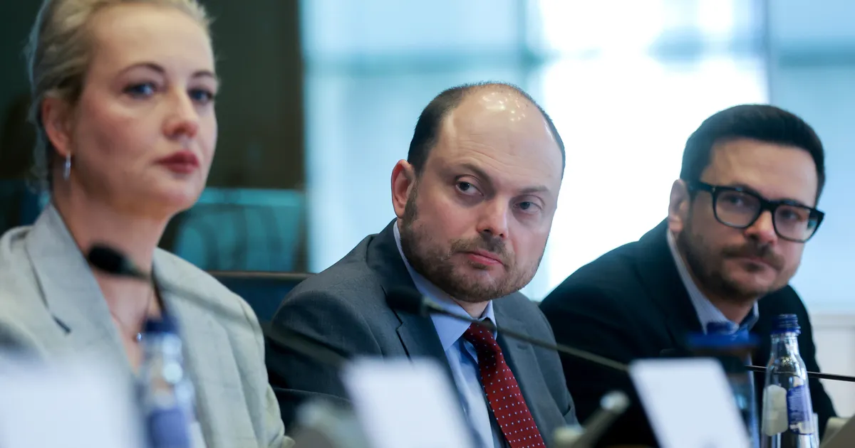 Kasparovi ja Kara-Murza ränk tüli tegi Vene opositsioonist naljanumbri