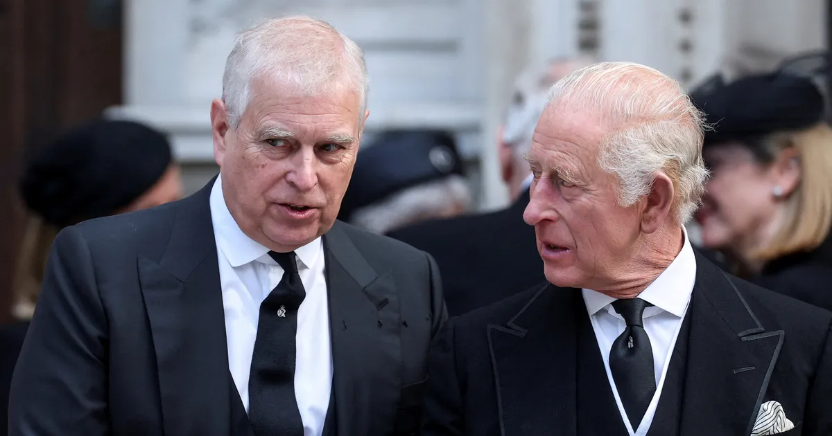 VIDEO ⟩ Siseringi allikas: endine prints Andrew pannakse elama «kingakarpi»