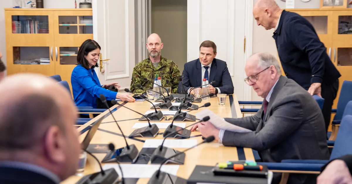 GALERII ⟩ Riigikogu presidendiga ajateenijate keeleküsimuses laupkokkupõrkesse ei lähe