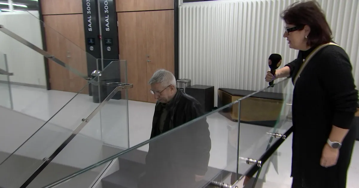 VIDEO ⟩ Lapse seksuaalses ahvatlemises karistatud matemaatikaõpetaja reporterile: minge küpsetage kodus piparkooke!