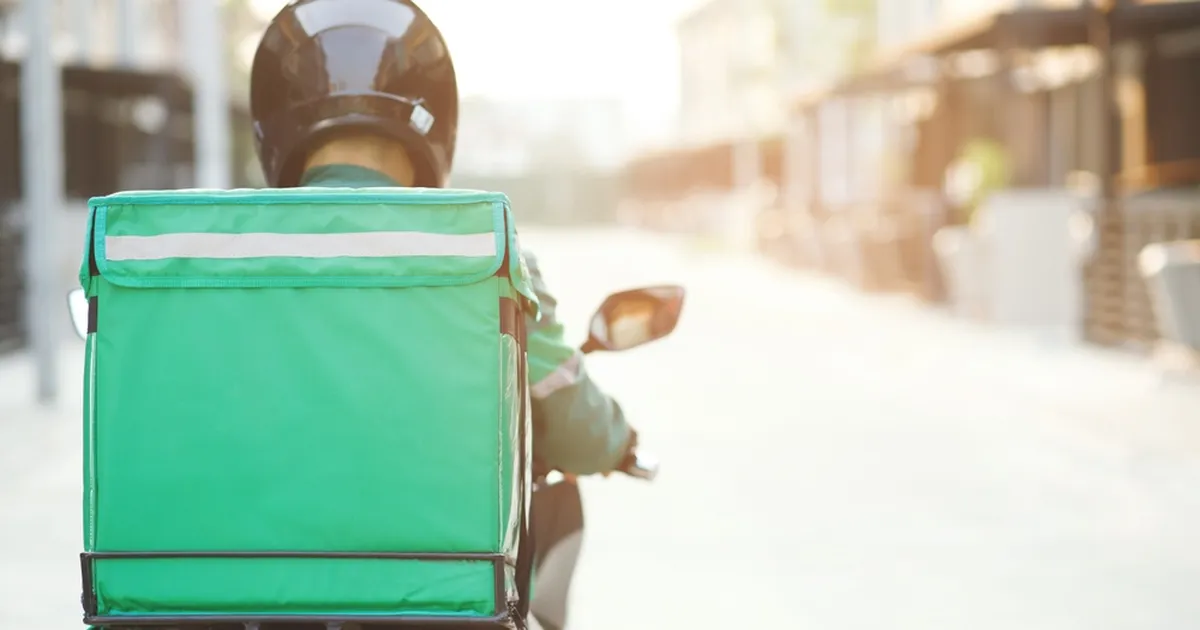 VIDEO ⟩ Toidukuller arreteeriti pärast vaatepilti, mis šokeeris internetti